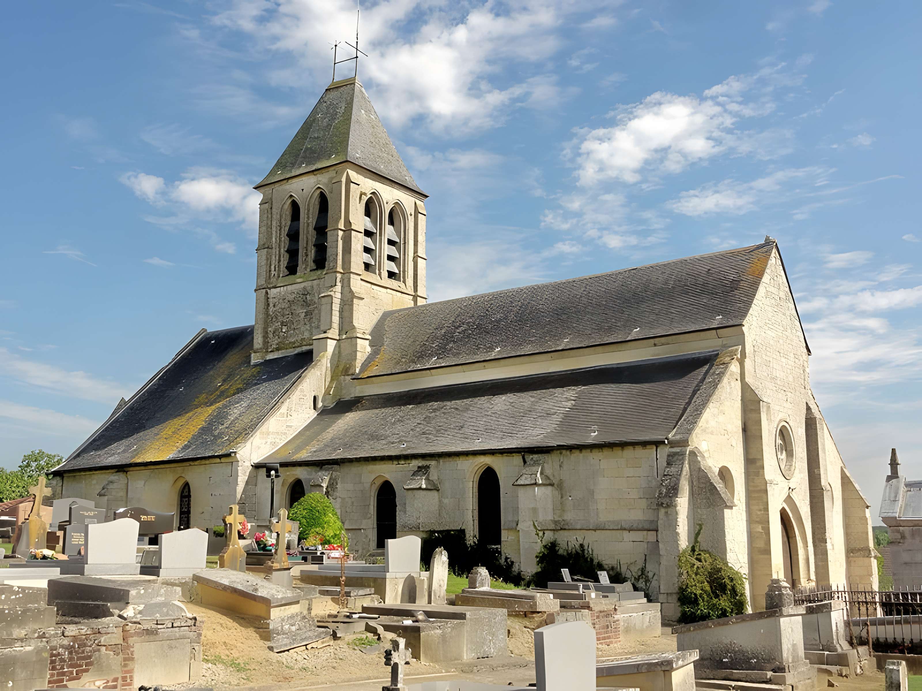 Église Saint-Pierre-Saint-Paul d'Arronville