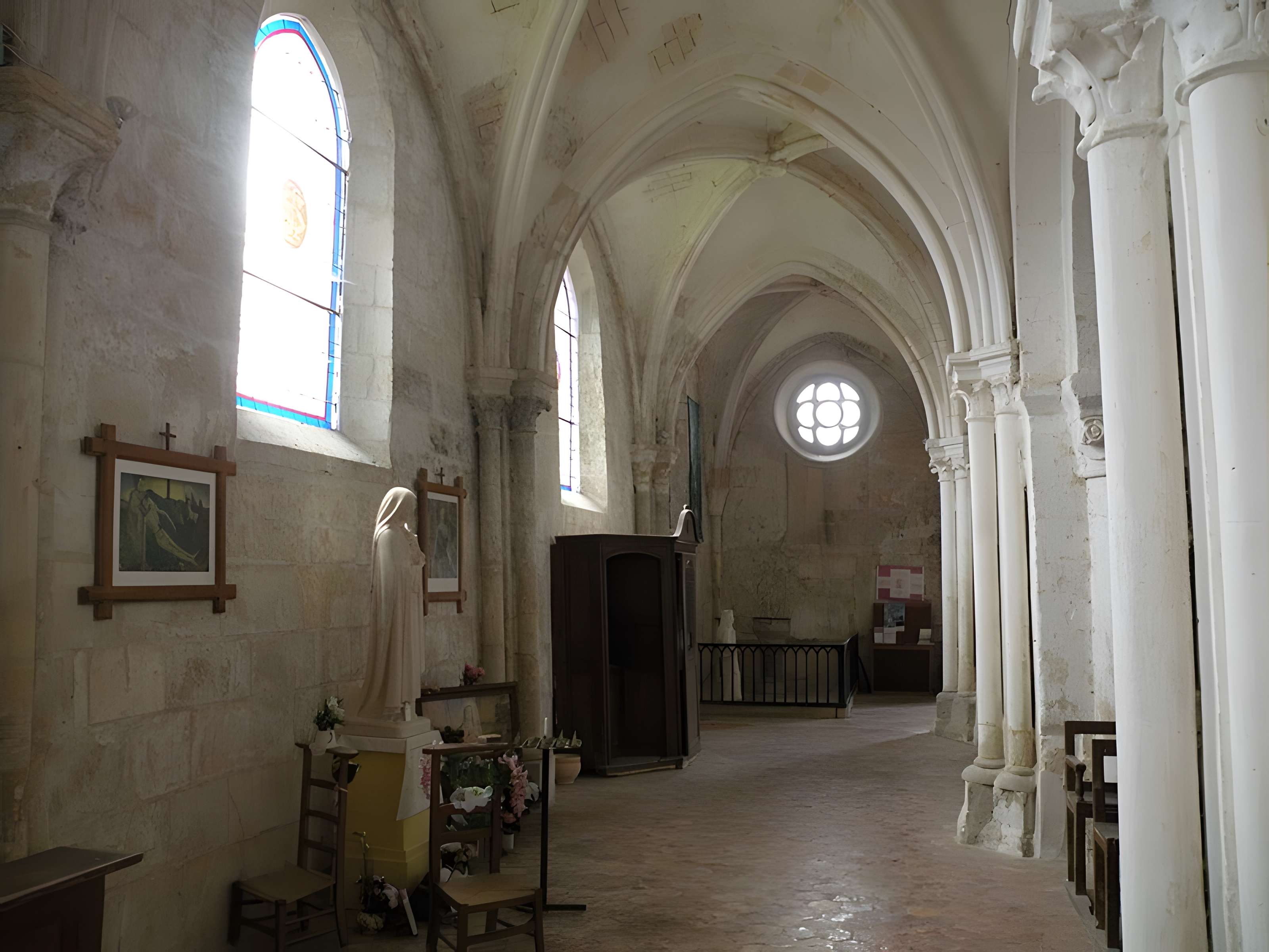 Église Saint-Pierre-Saint-Paul d'Arronville