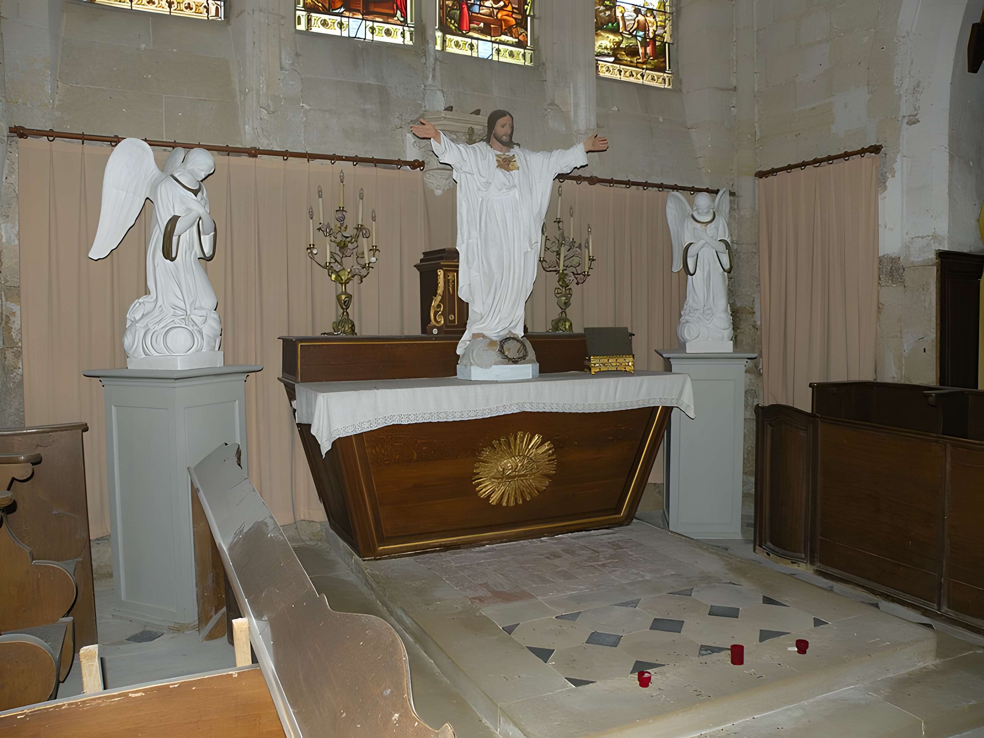 Église Saint-Pierre-Saint-Paul d'Arronville