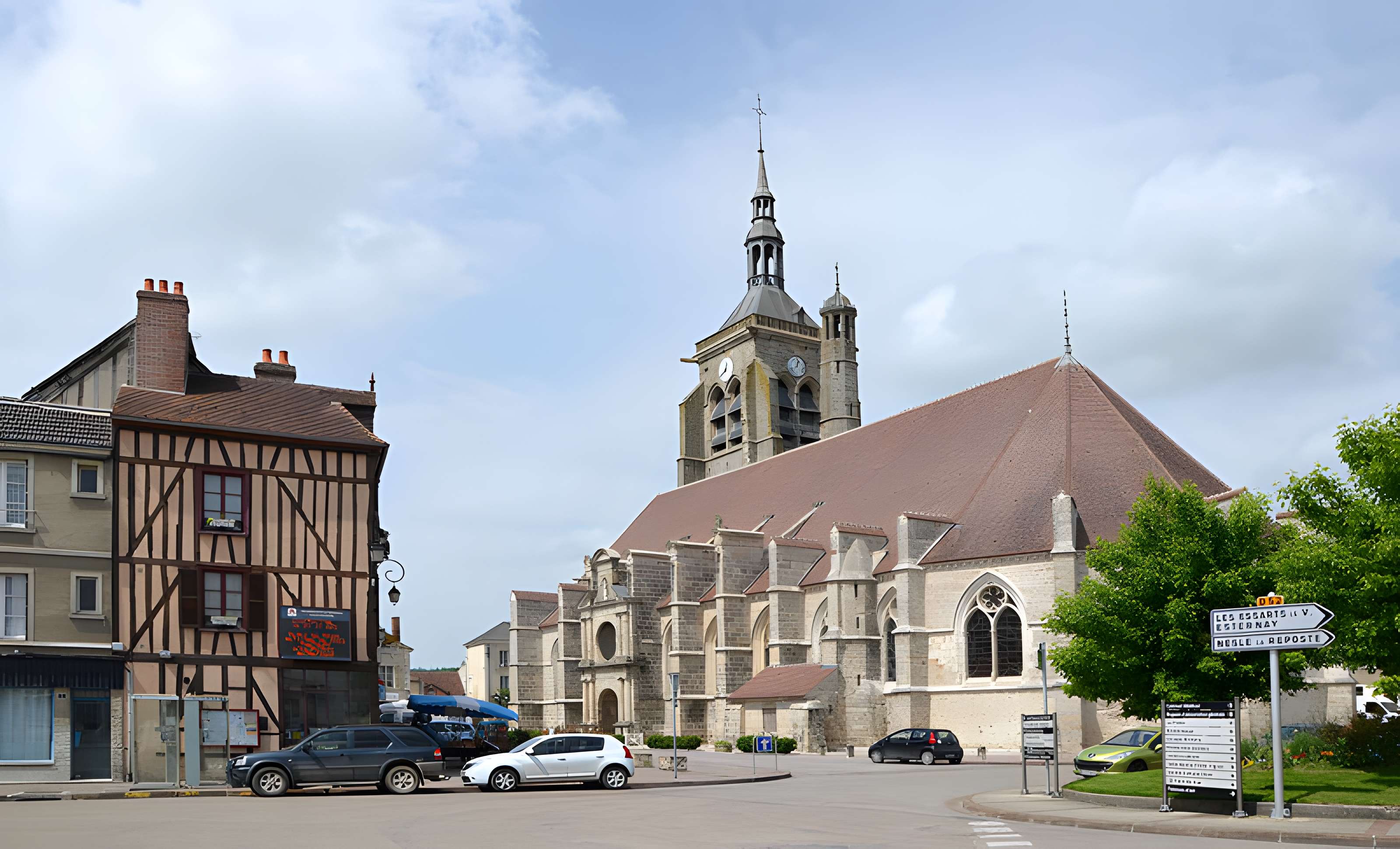 Église Saint-Pierre-Saint-Paul de Villenauxe-la-Grande