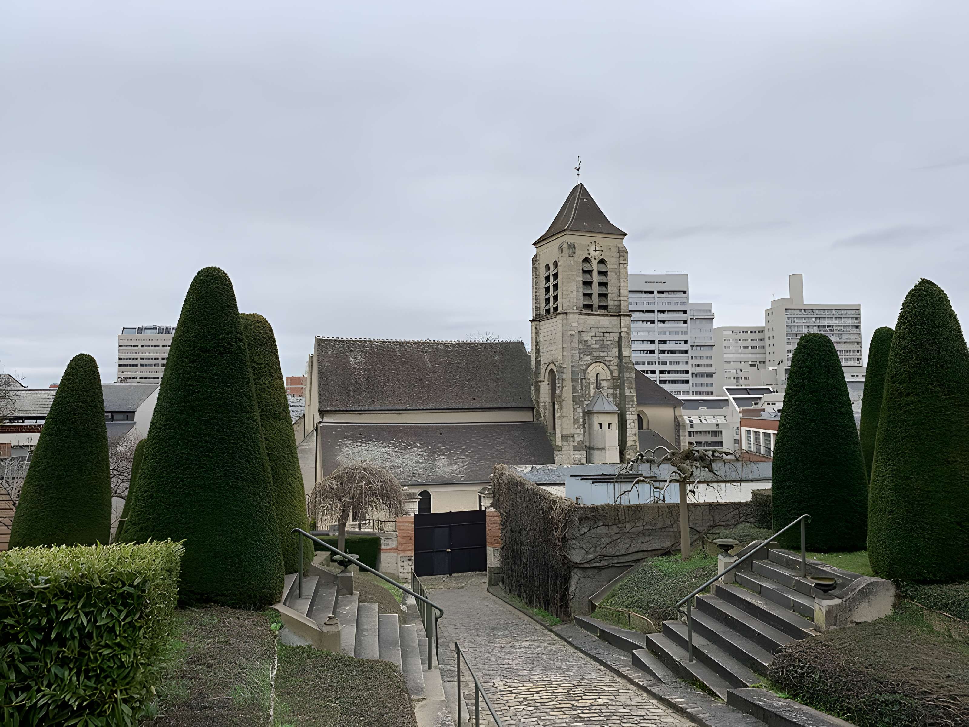 Église Saint-Pierre-Saint-Paul d'Ivry-sur-Seine
