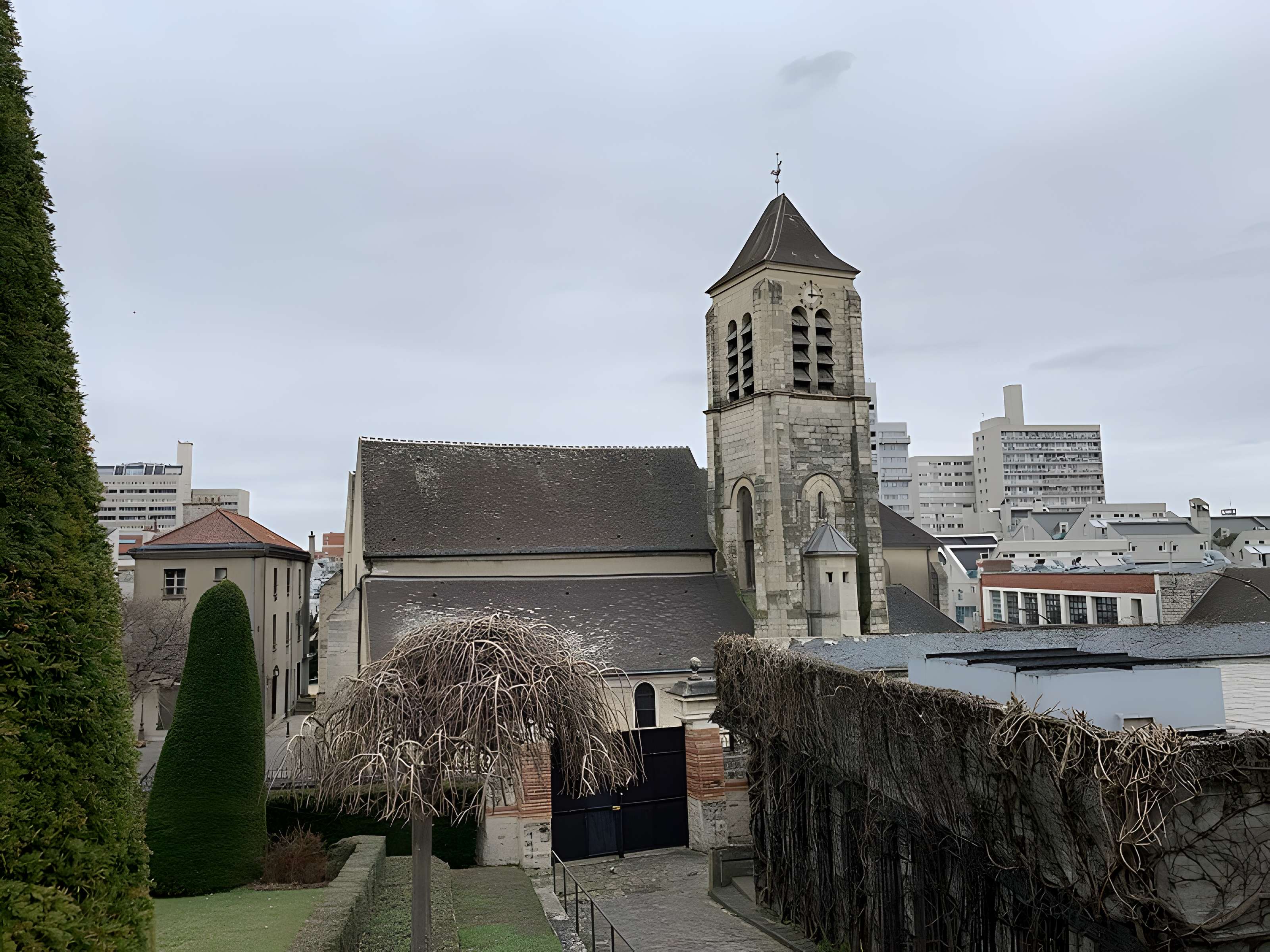 Église Saint-Pierre-Saint-Paul d'Ivry-sur-Seine