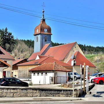 Église Saint-Point de Saint-Point-Lac