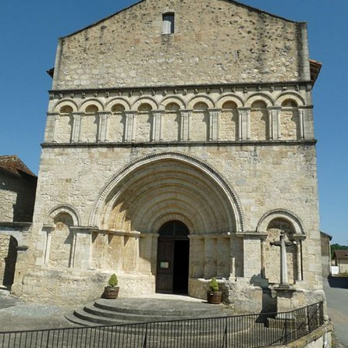 Photo de Église Saint-Privat de Saint-Privat-des-Prés