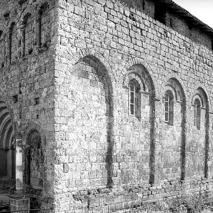 Photo de Église Saint-Privat de Saint-Privat-des-Prés