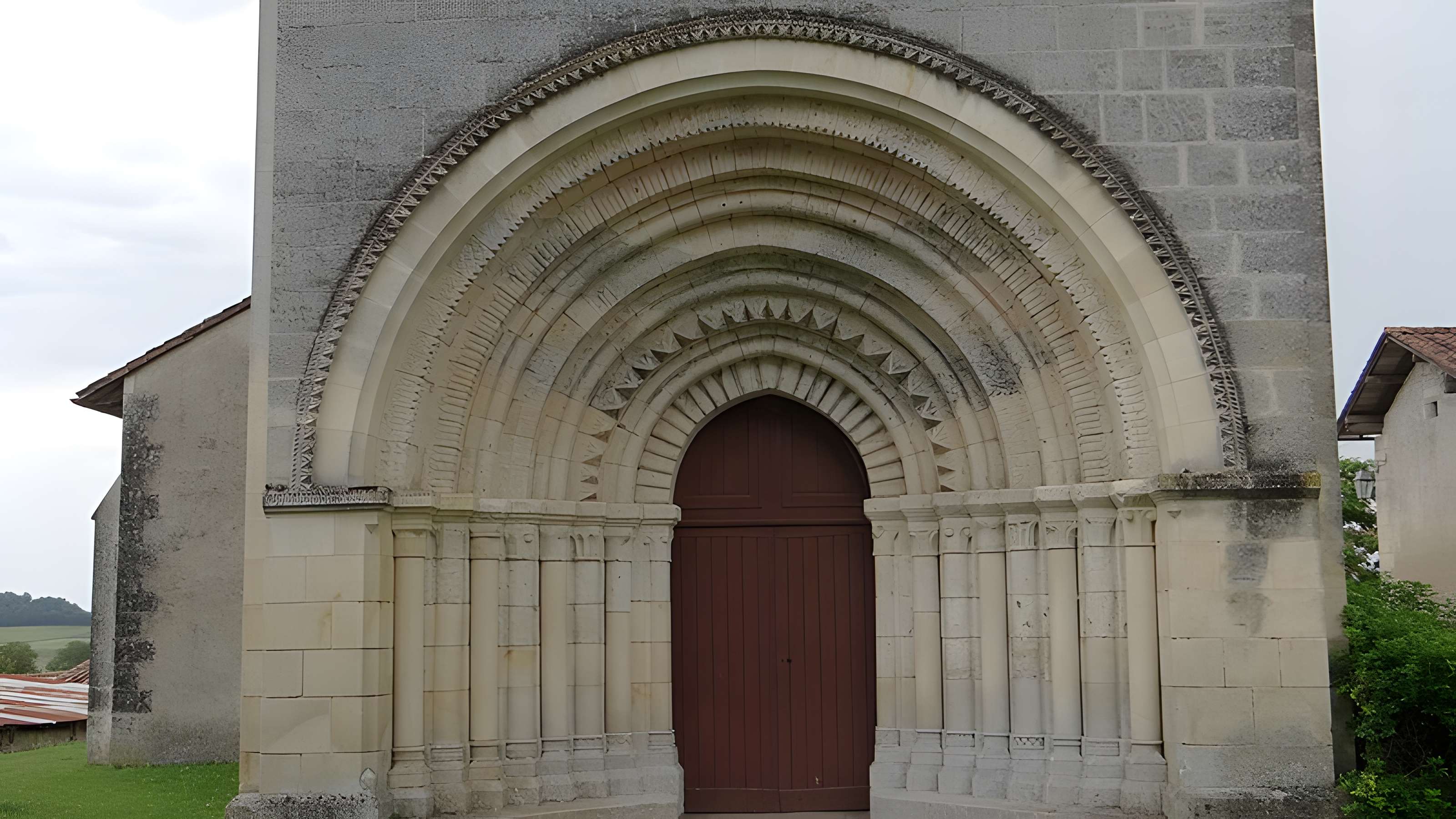Église Saint-Privat de Saint-Privat-des-Prés