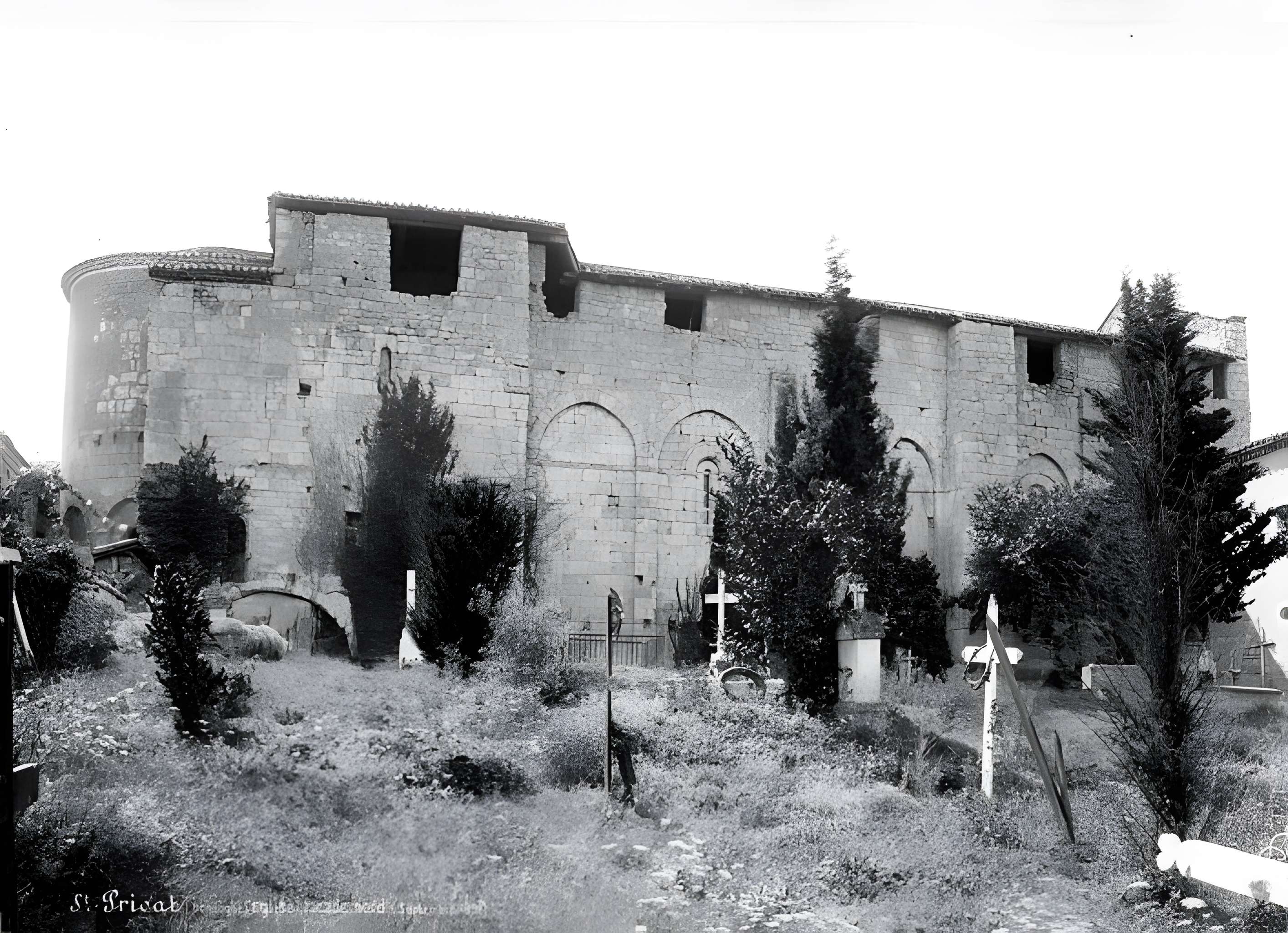 Église Saint-Privat de Saint-Privat-des-Prés