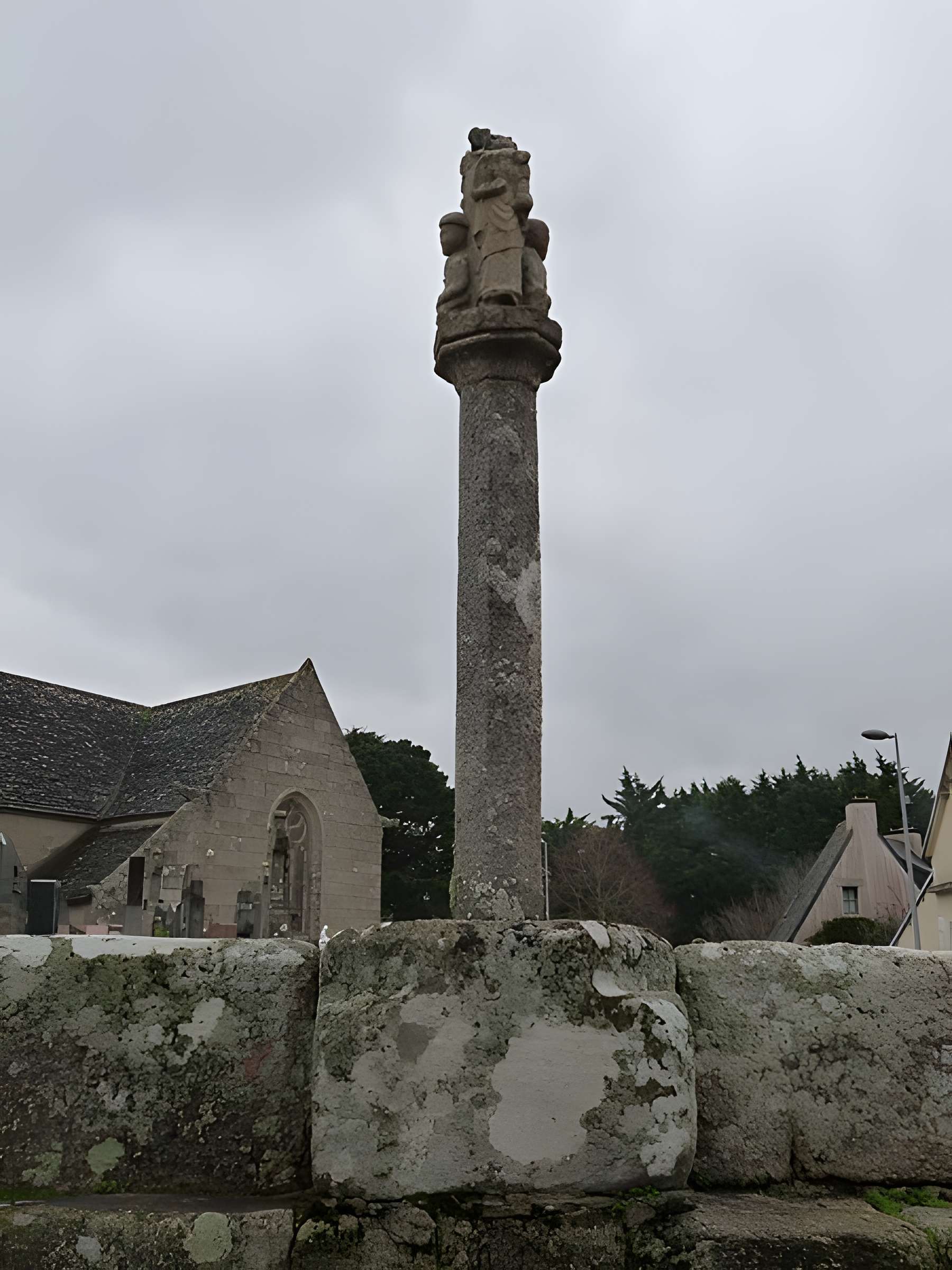 Église Saint-Quémeau de Locquémeau