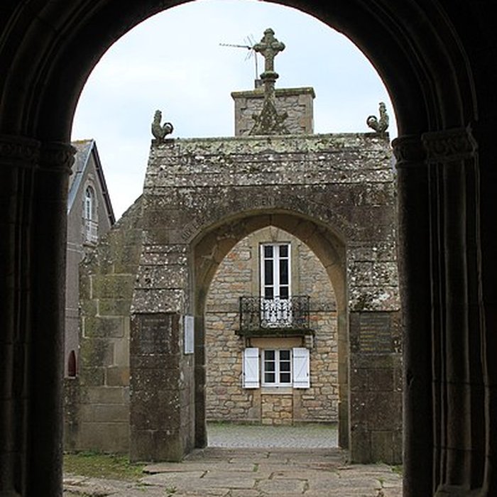 Photo de Église Saint-Raymond dAudierne