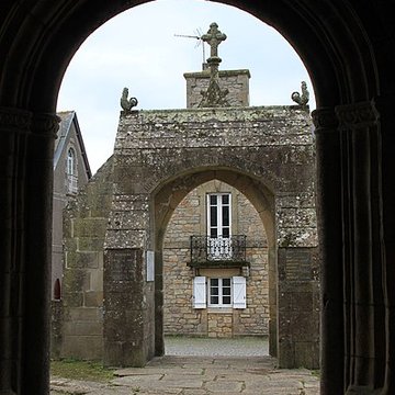 Église Saint-Raymond dAudierne