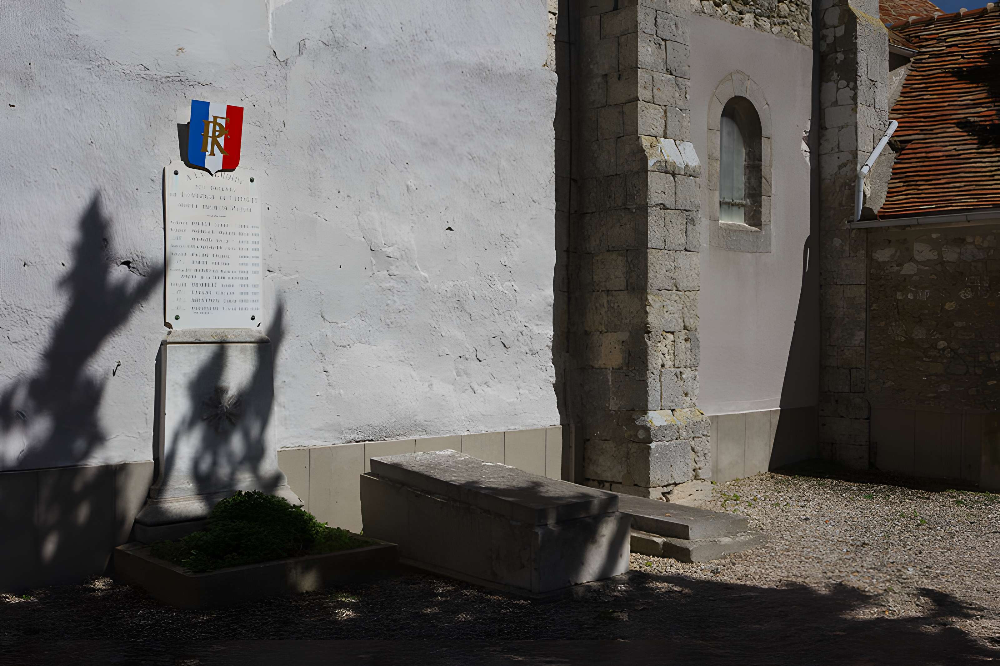 Église Saint-Remi de Fontenay-le-Vicomte