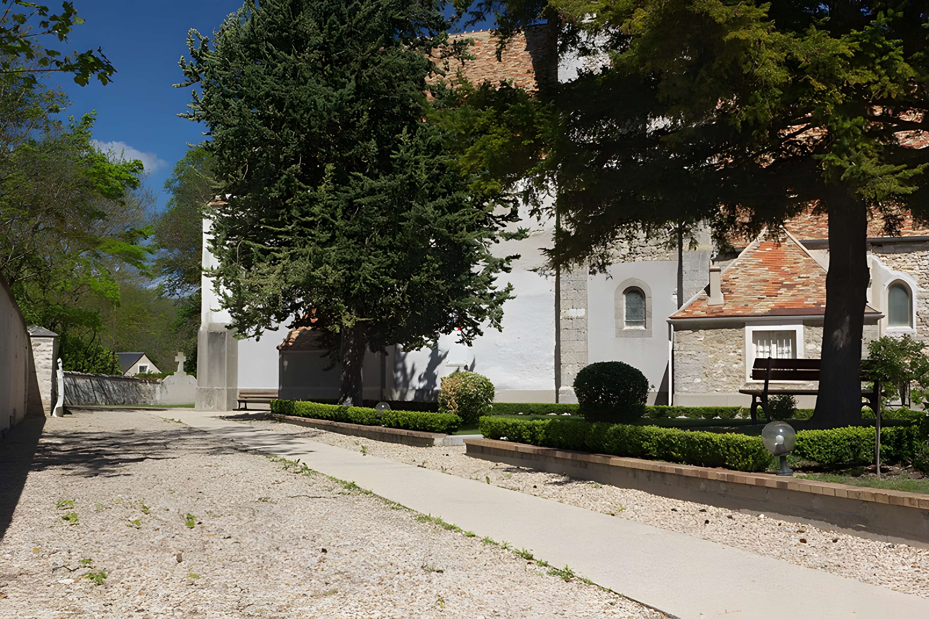 Église Saint-Remi de Fontenay-le-Vicomte