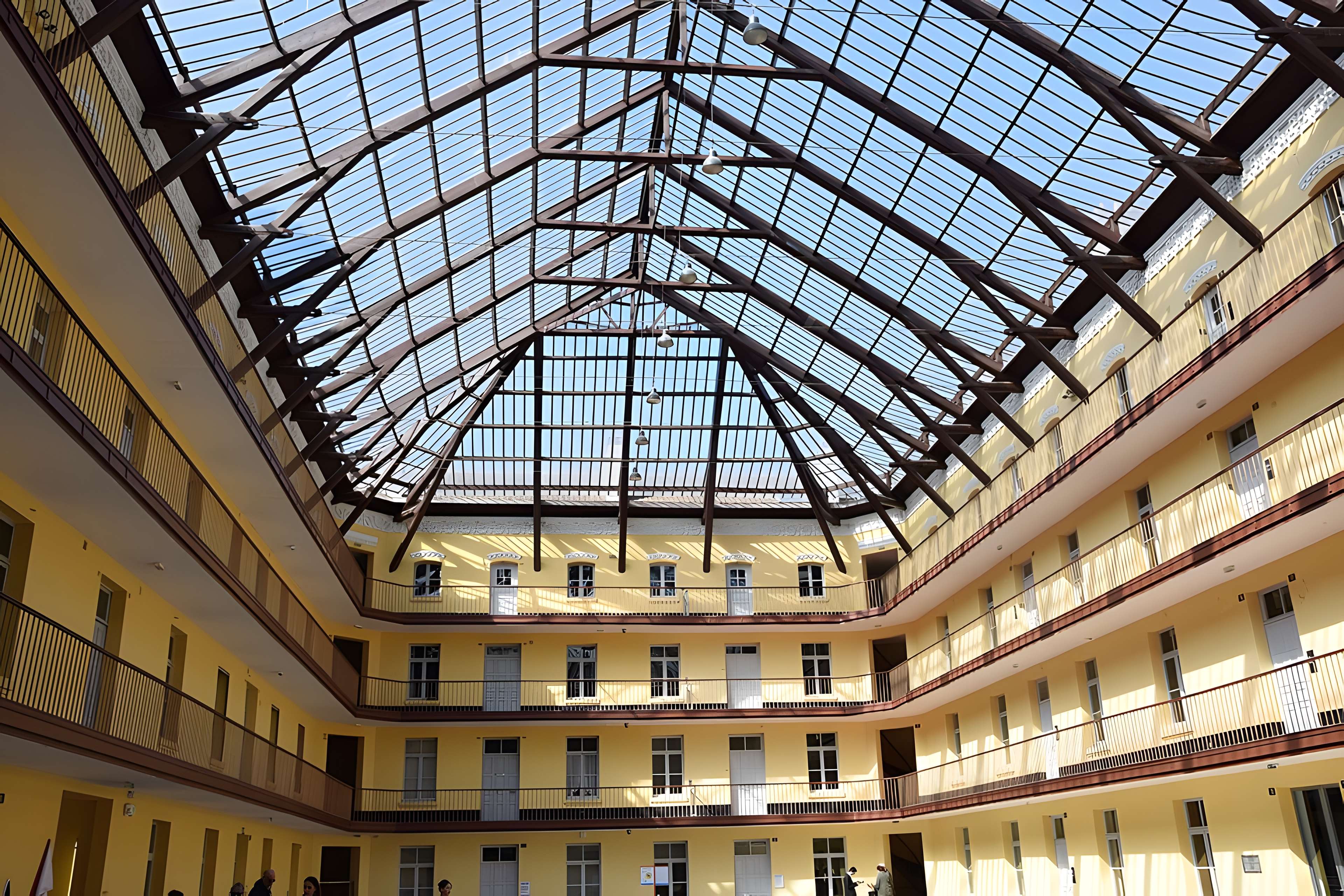 Familistère Godin de Guise