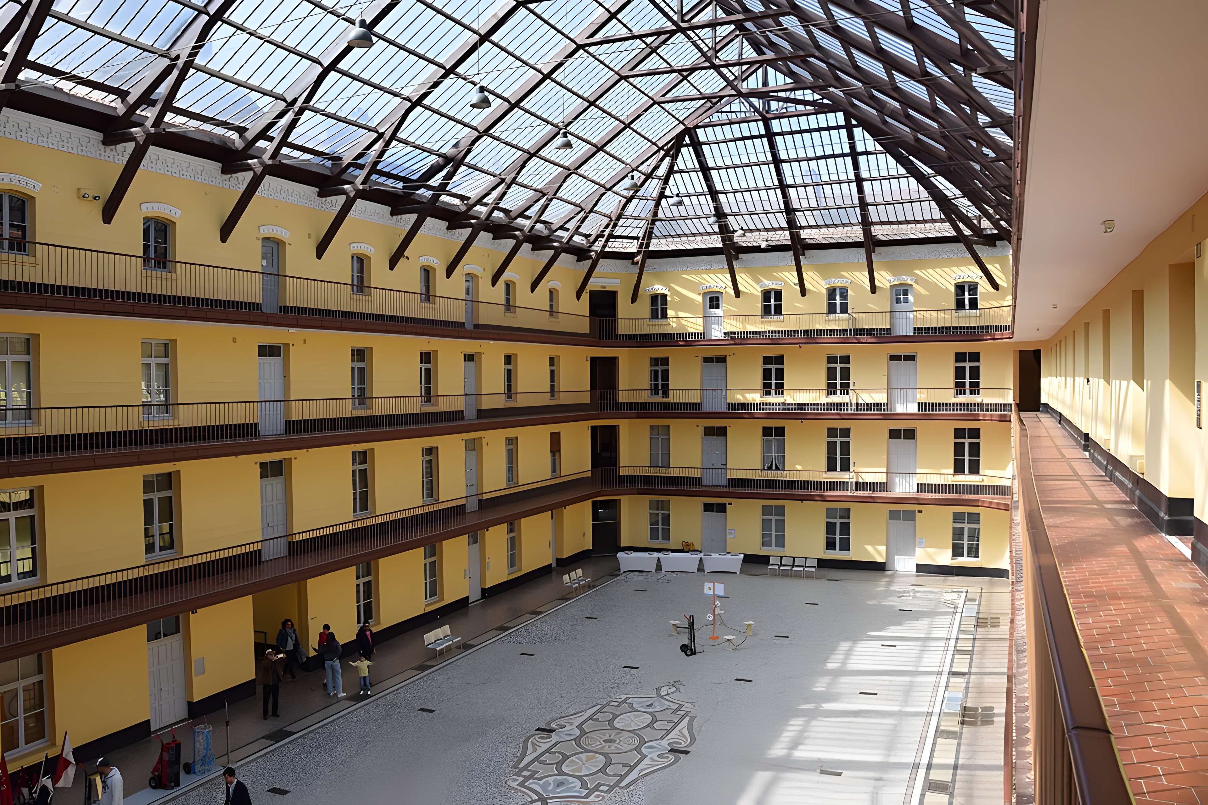 Familistère Godin de Guise