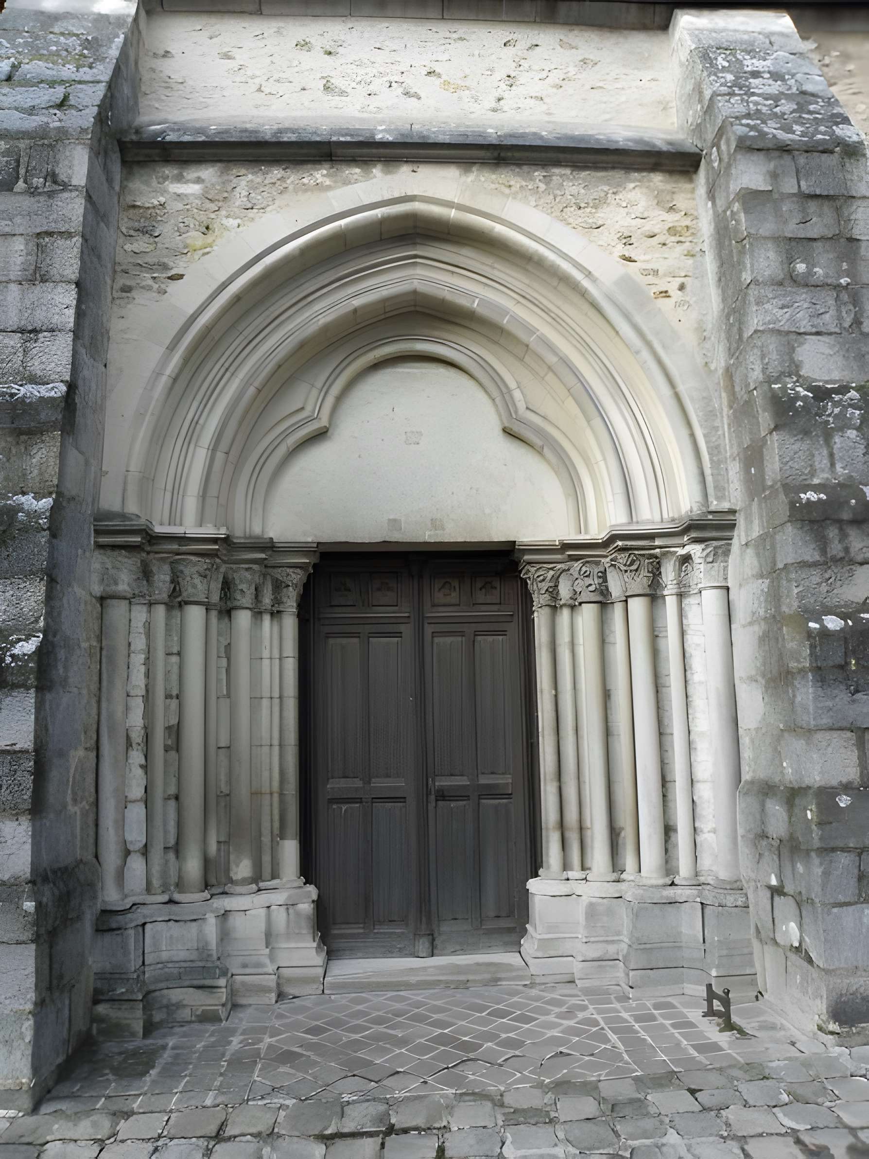 Église Saint-Rémy de Ferrières-en-Brie