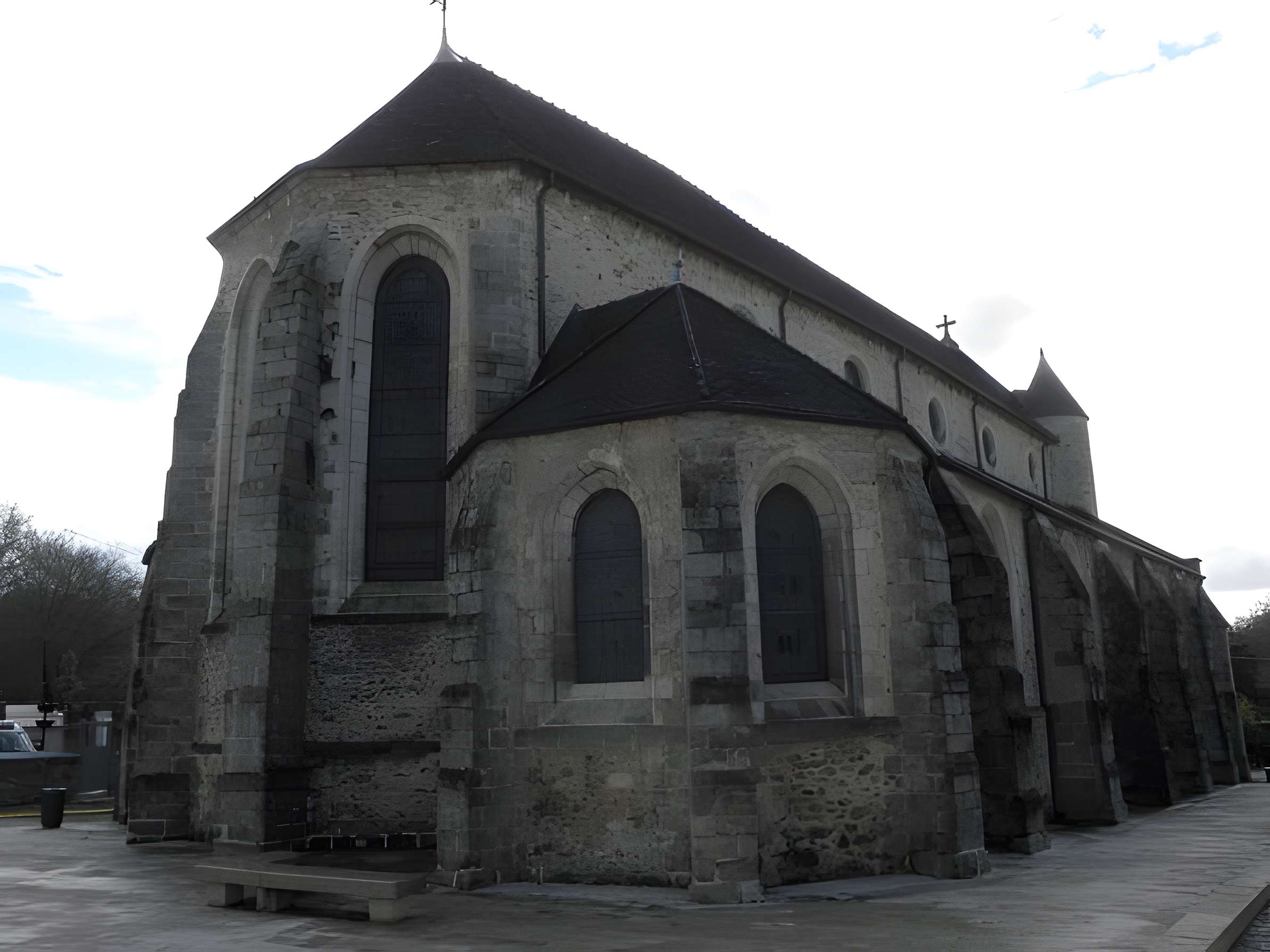 Église Saint-Rémy de Ferrières-en-Brie