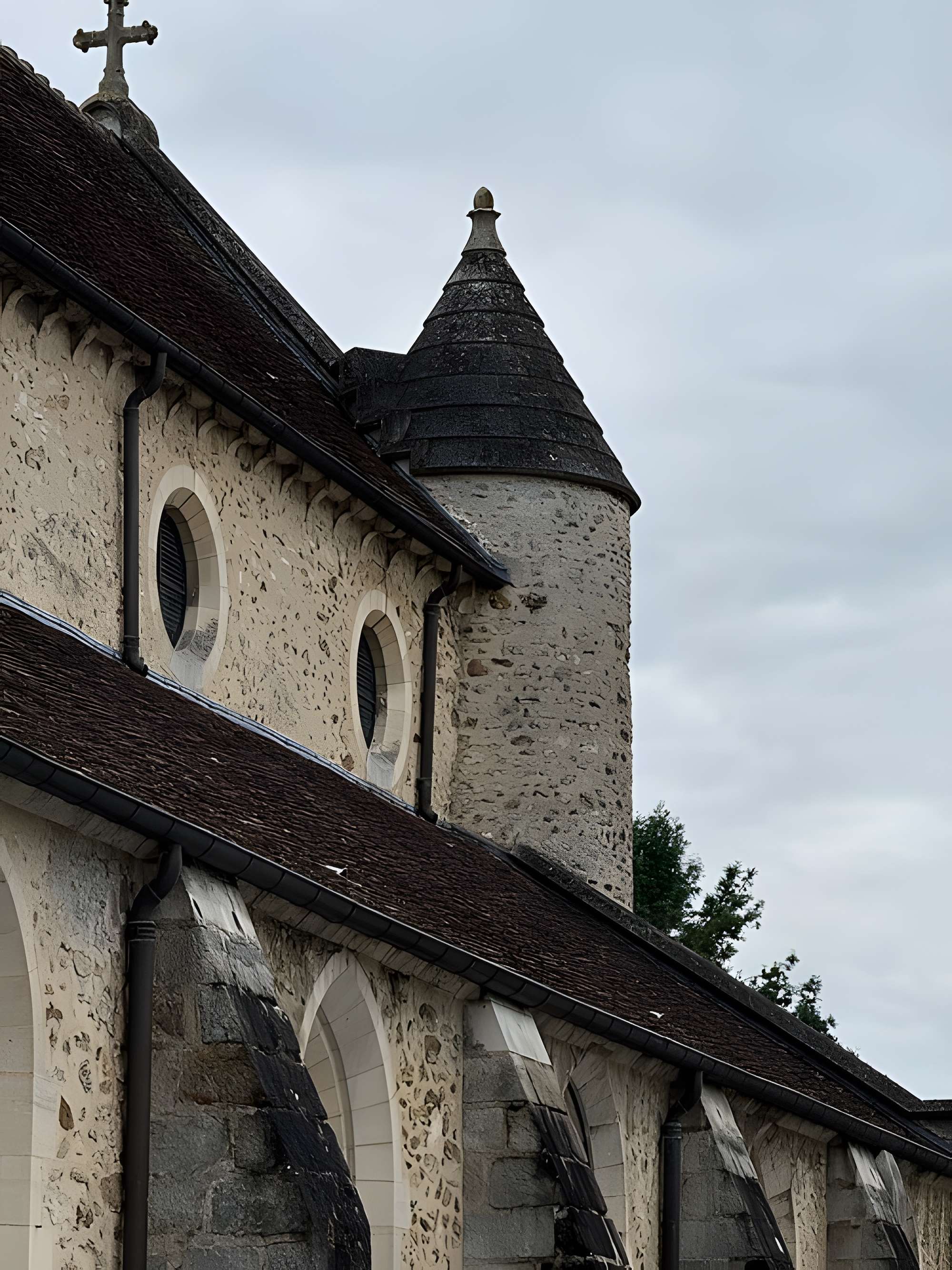 Église Saint-Rémy de Ferrières-en-Brie