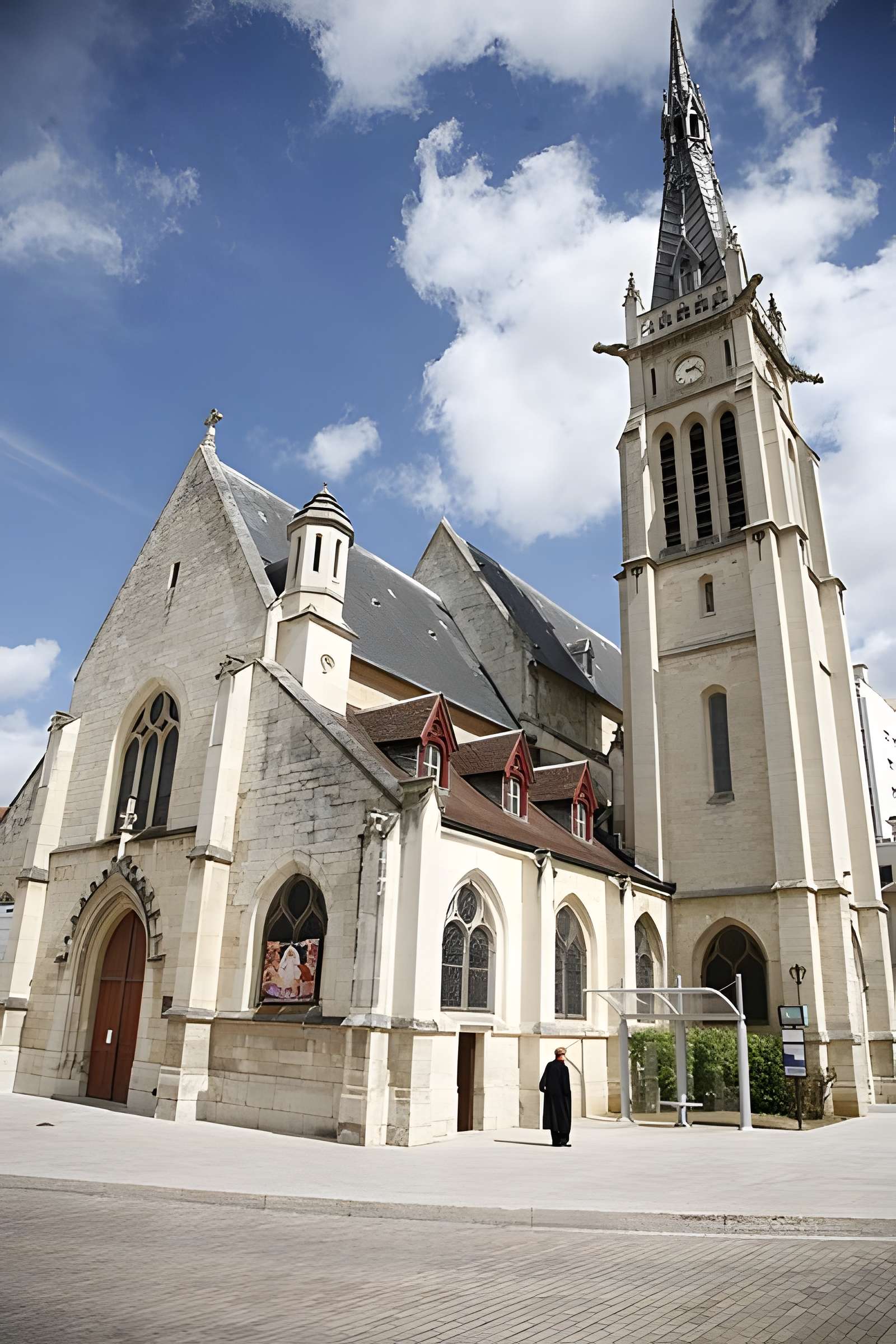 Église Saint-Rémy de Vanves