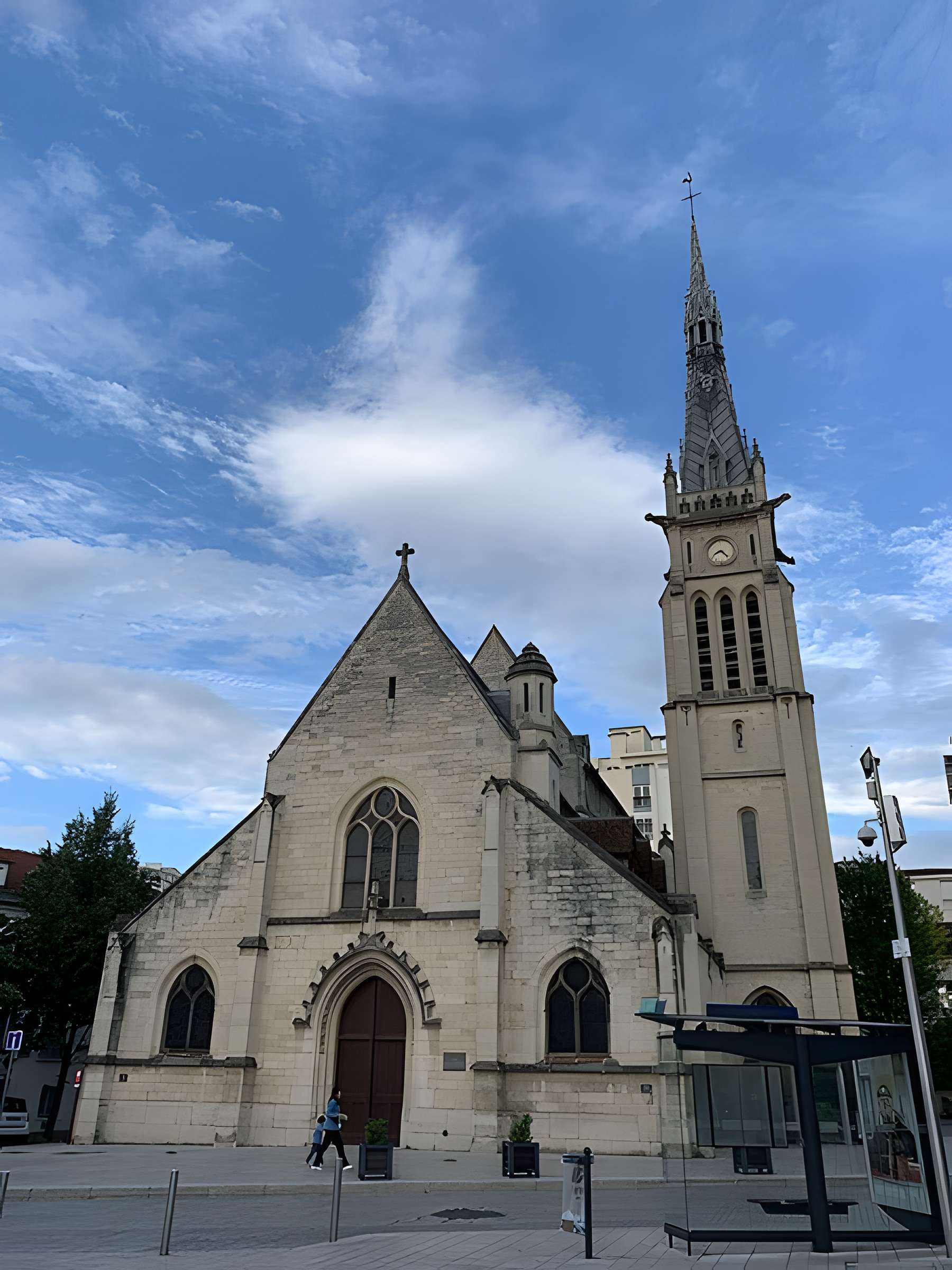 Église Saint-Rémy de Vanves