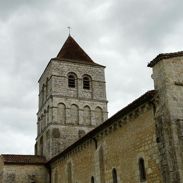 Photo de Église Saint-Robert de la Chapelle-Saint-Robert