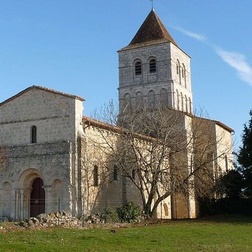 Église Saint-Robert de la Chapelle-Saint-Robert