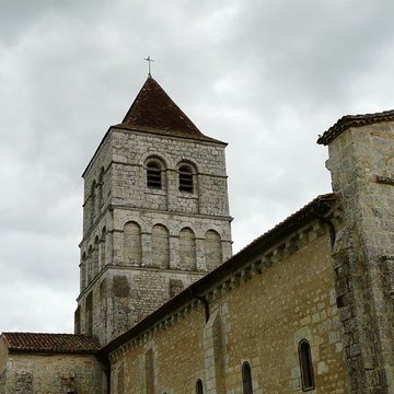 Église Saint-Robert de la Chapelle-Saint-Robert
