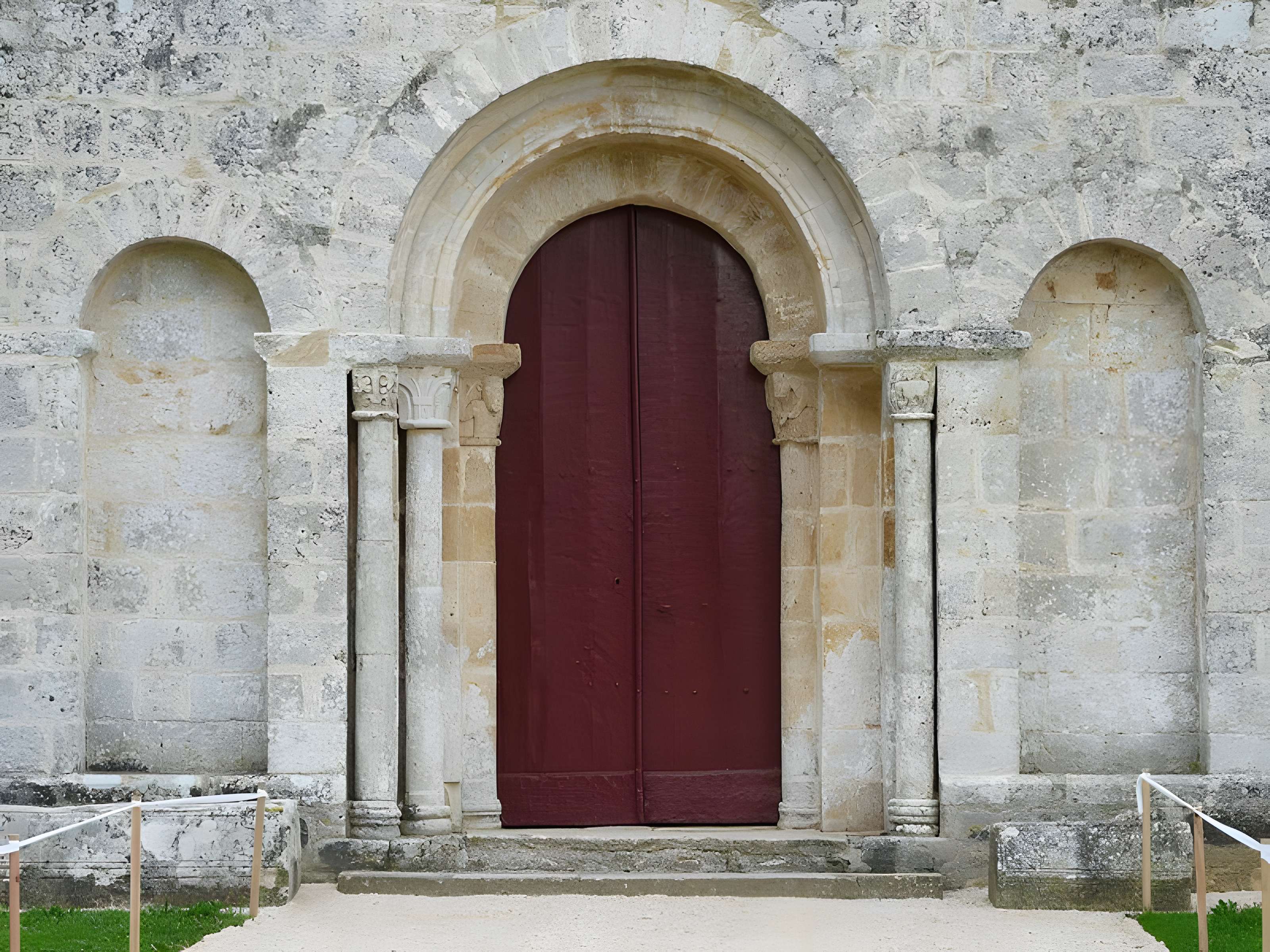 Église Saint-Robert de la Chapelle-Saint-Robert