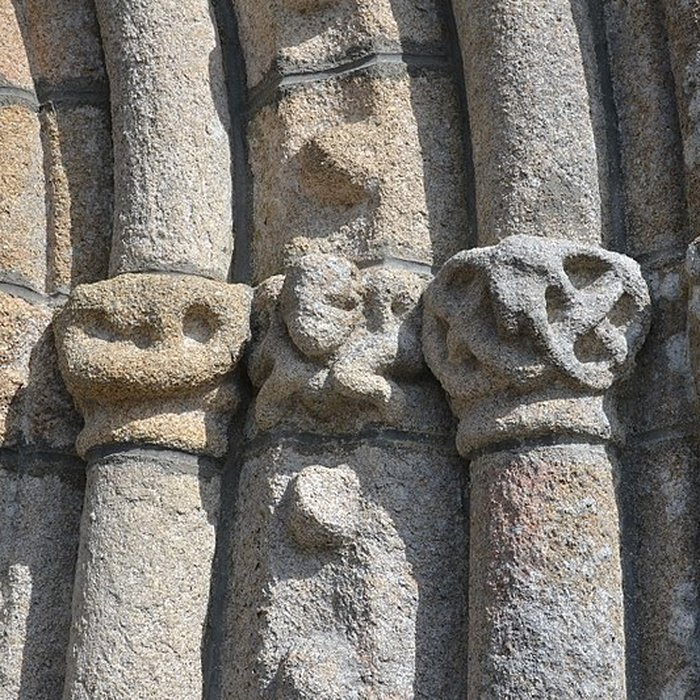 Photo de Église Saint-Robert de La Villedieu