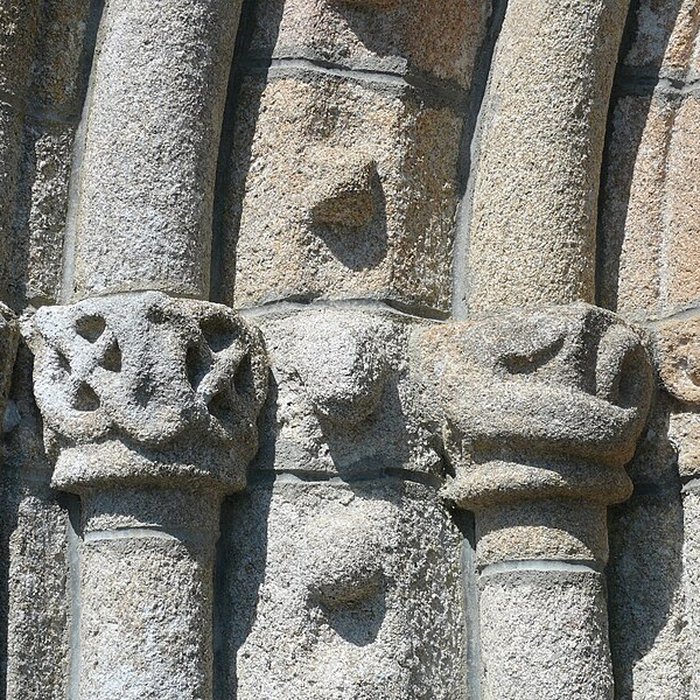 Photo de Église Saint-Robert de La Villedieu