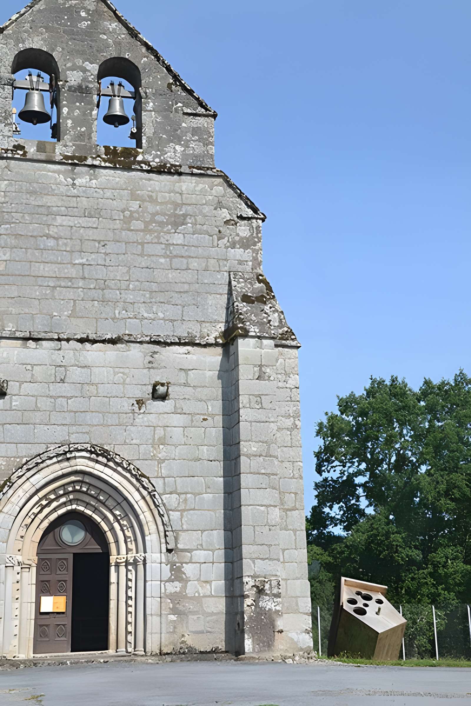 Église Saint-Robert de La Villedieu
