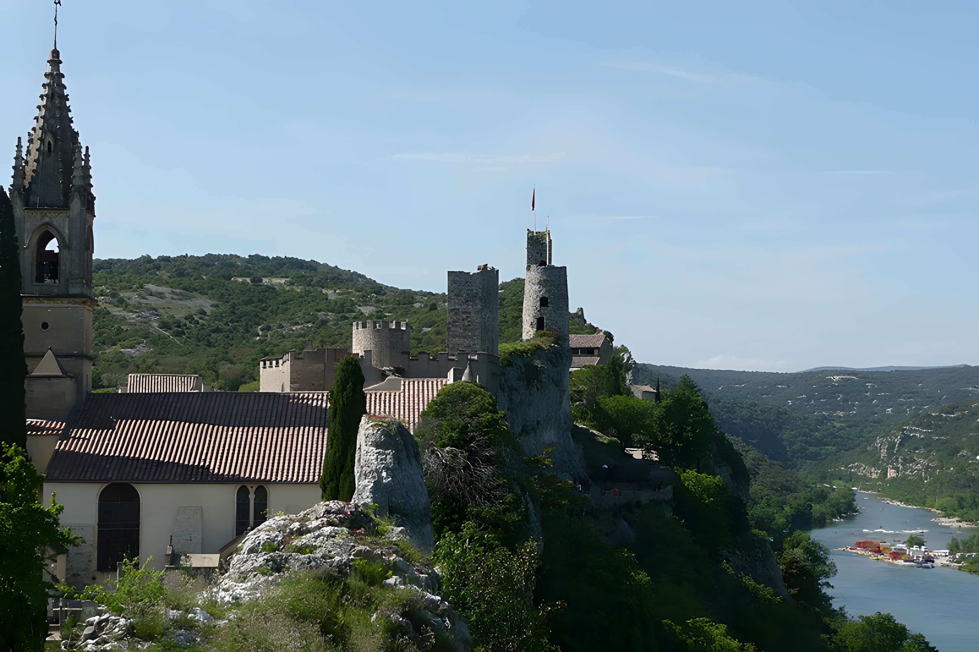 Église Saint-Roch d'Aiguèze