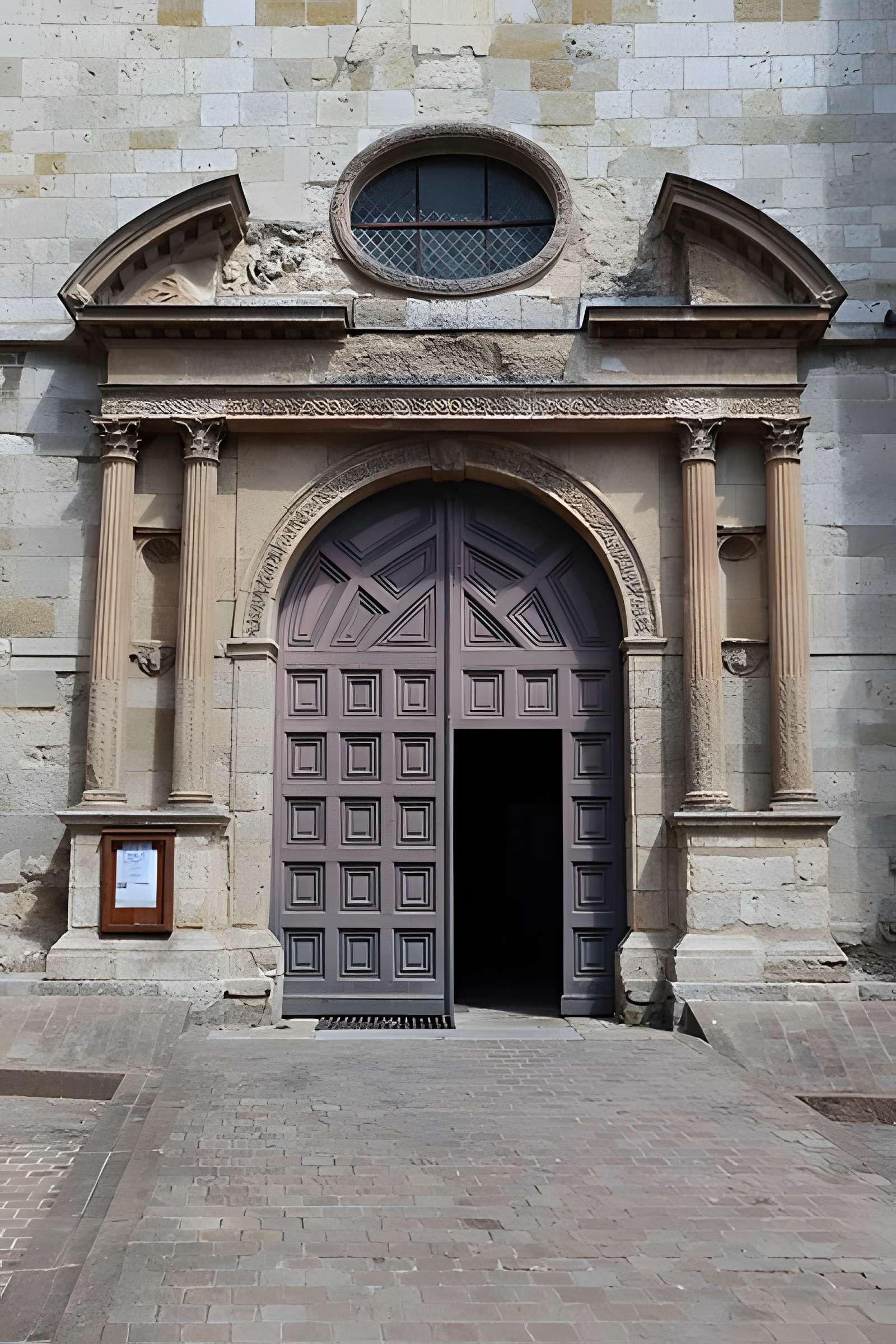 Église Saint-Salomon-et-Saint-Grégoire de Pithiviers
