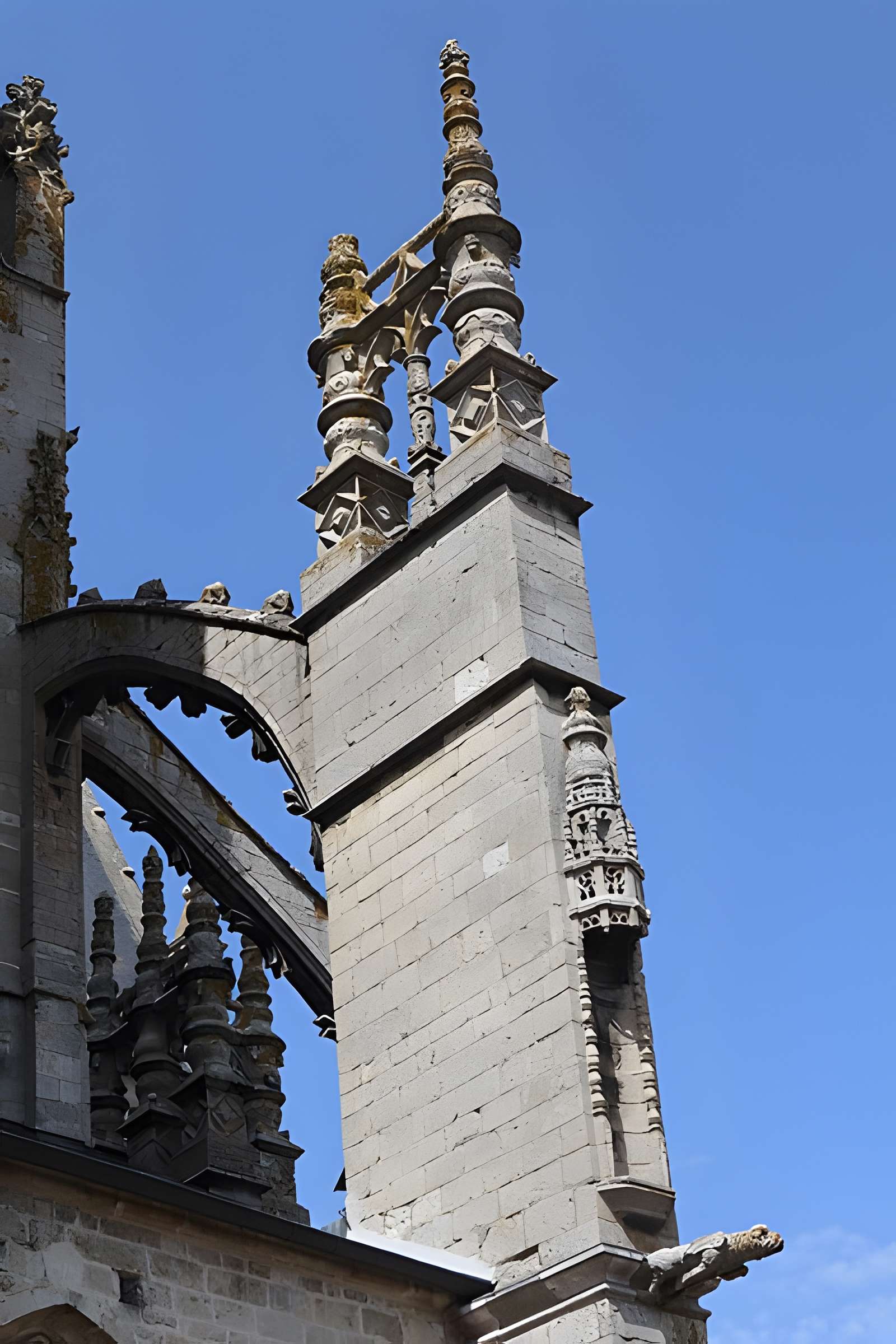 Église Saint-Salomon-et-Saint-Grégoire de Pithiviers