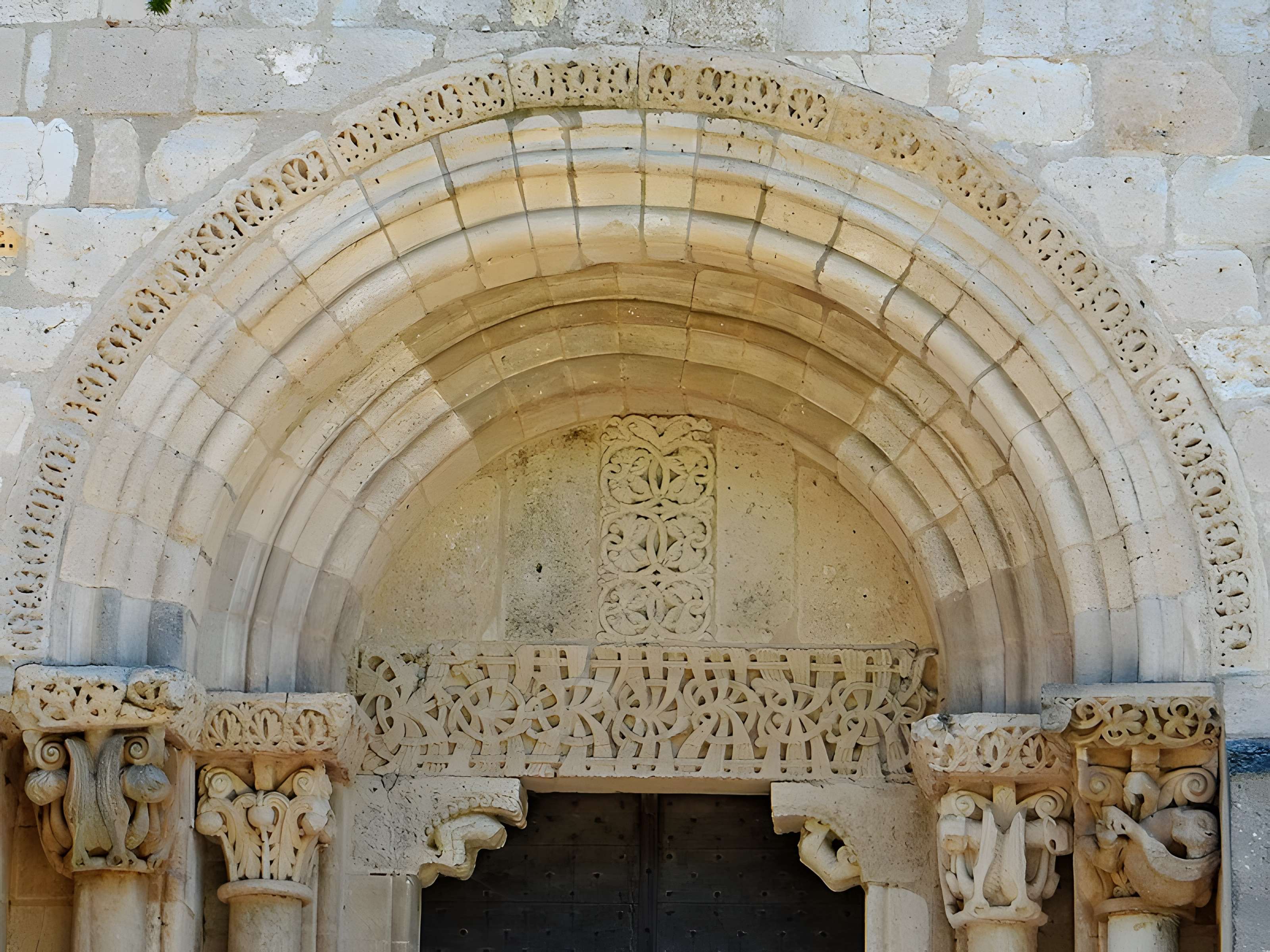 Église Saint-Sardos de Saint-Sardos