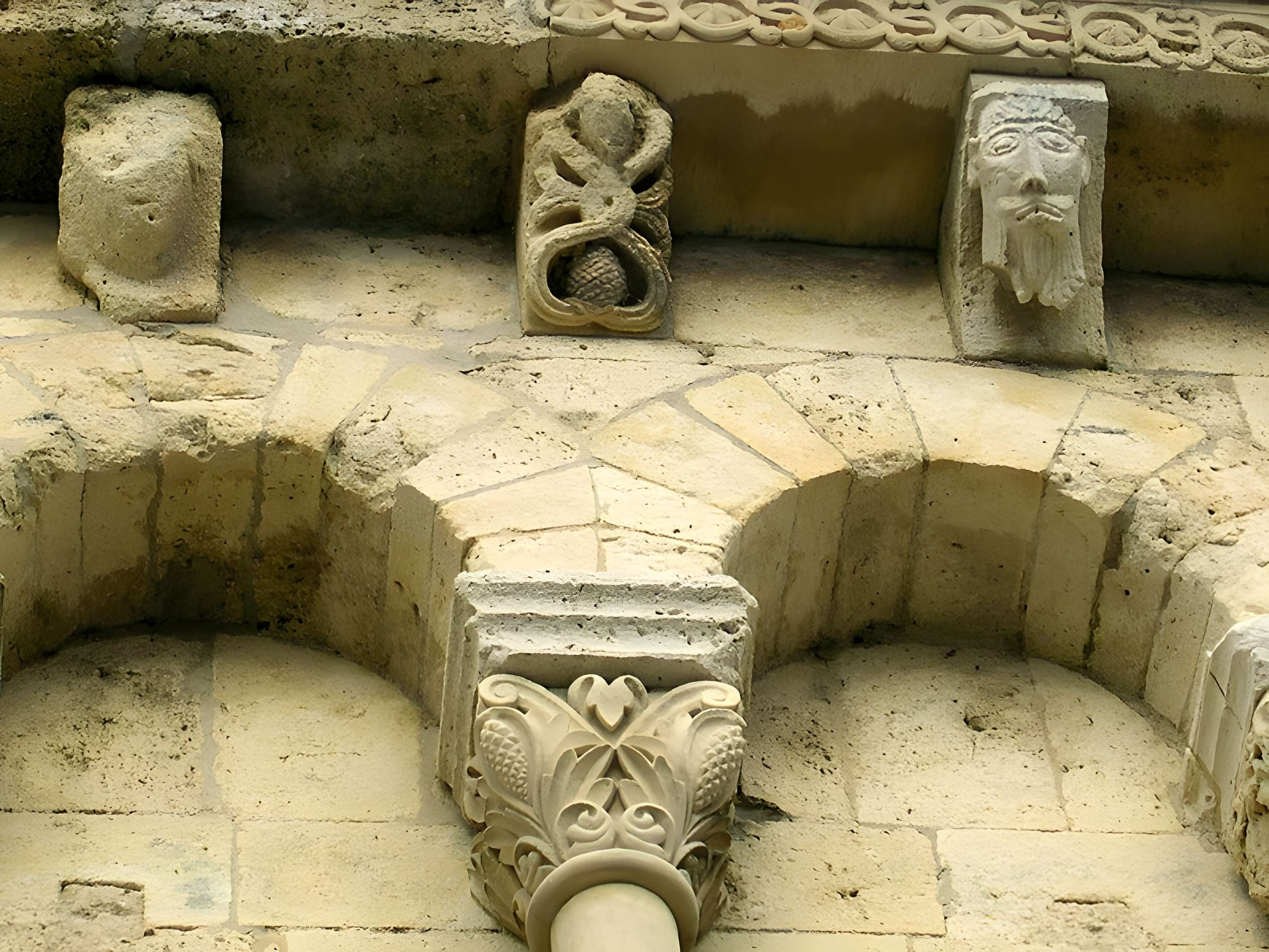 Église Saint-Saturnin de Bégadan