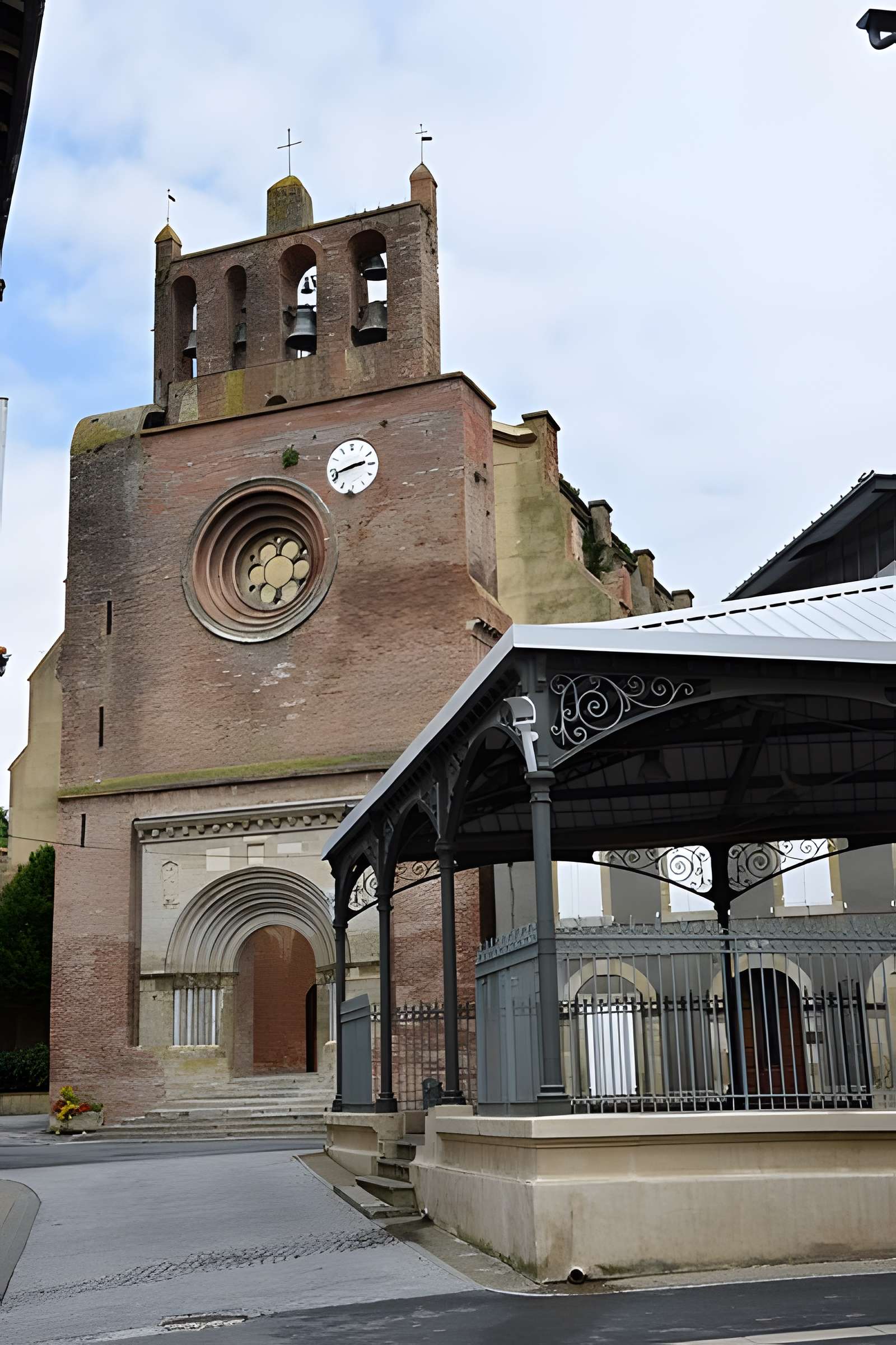 Église Saint-Saturnin de Belpech