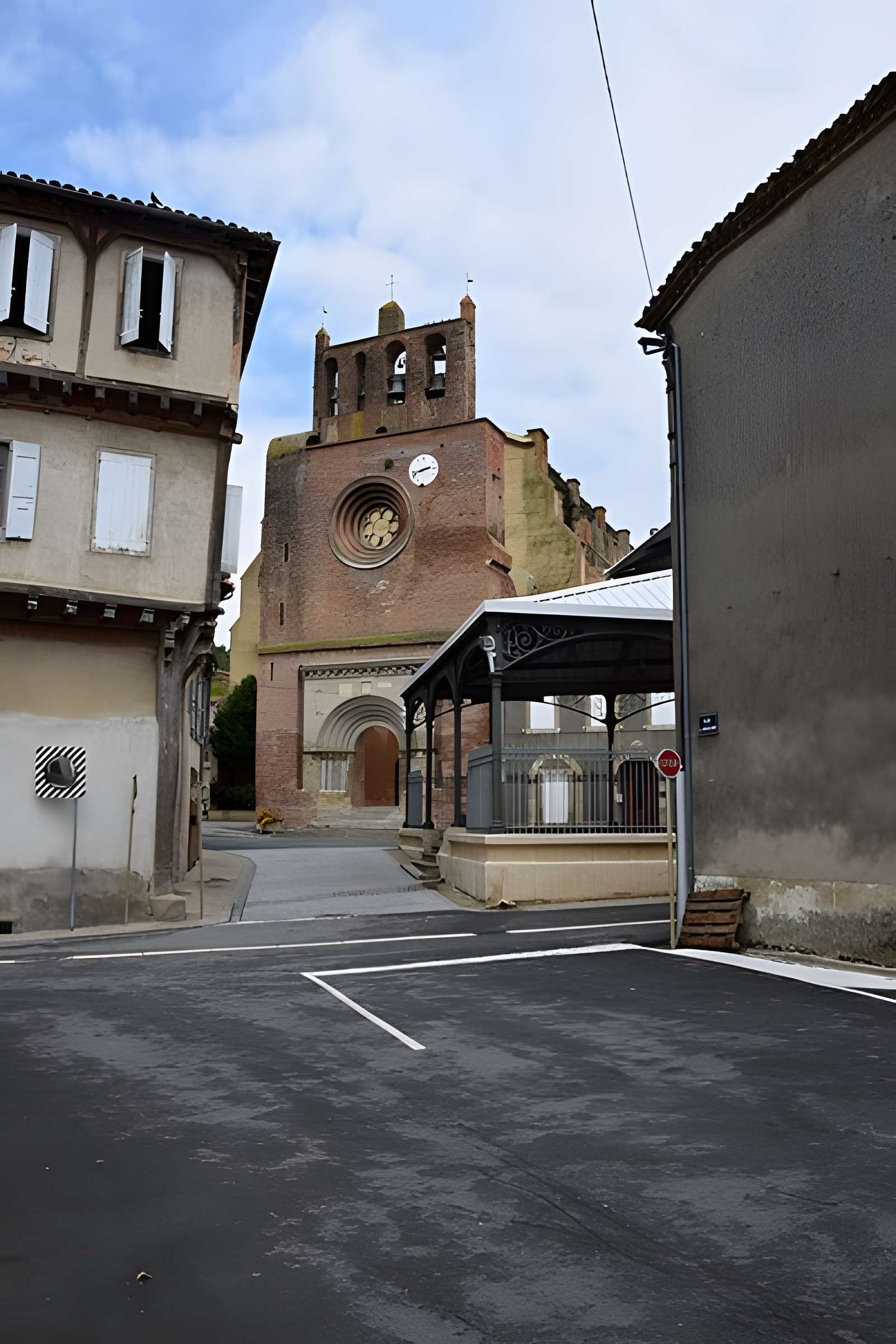 Église Saint-Saturnin de Belpech