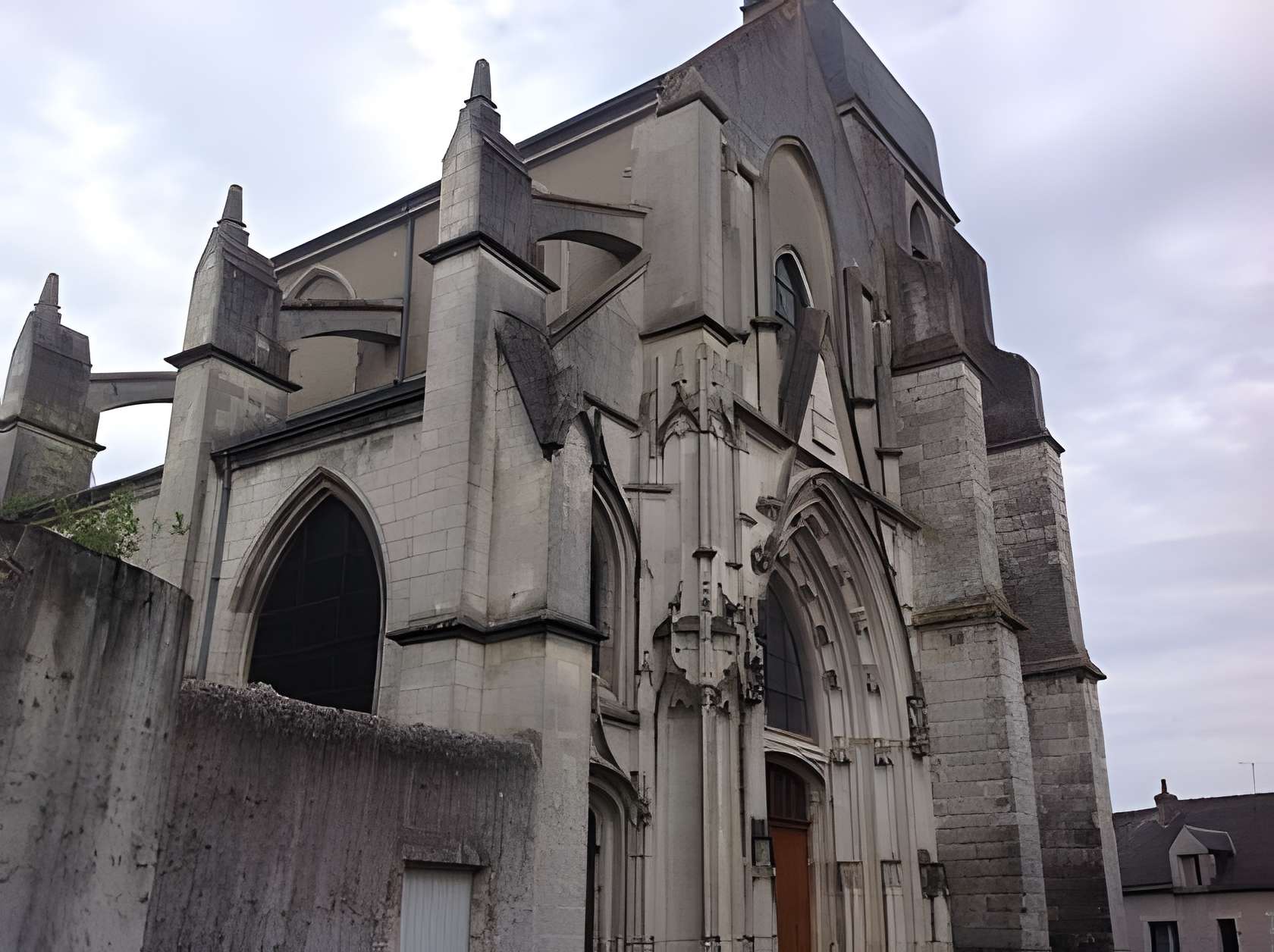 Église Saint-Saturnin de Blois 