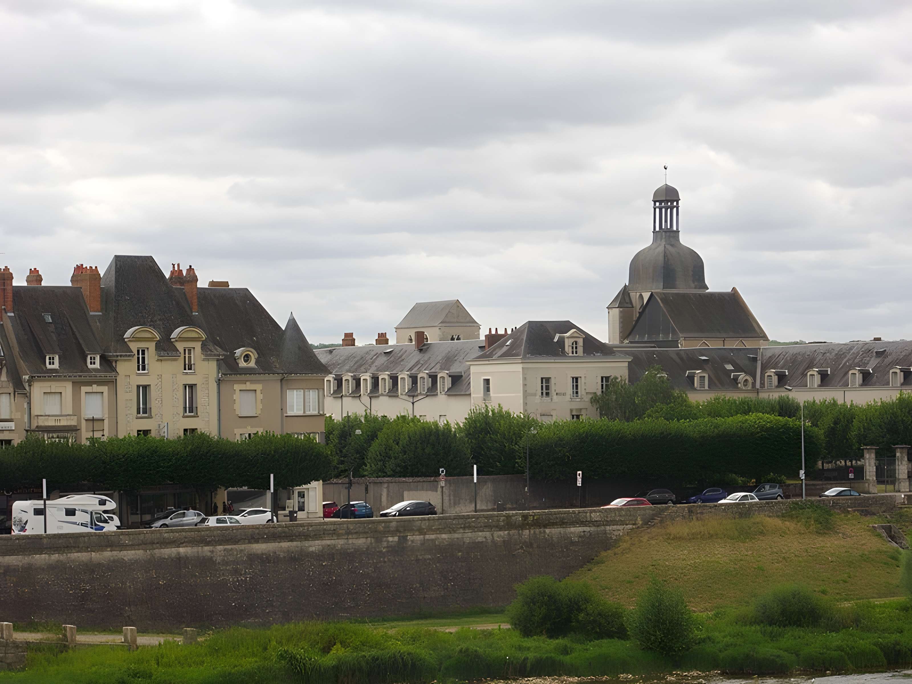 Église Saint-Saturnin de Blois