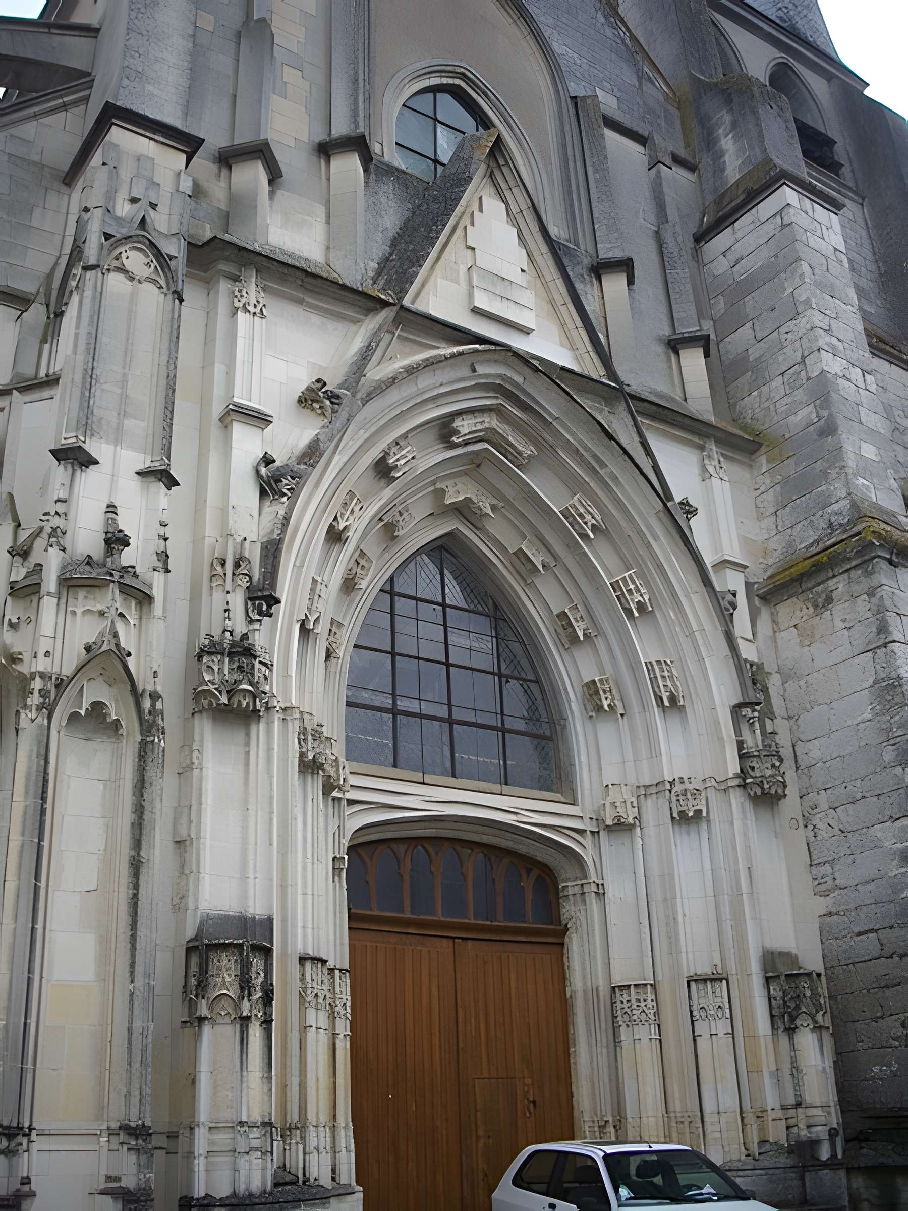 Église Saint-Saturnin de Blois