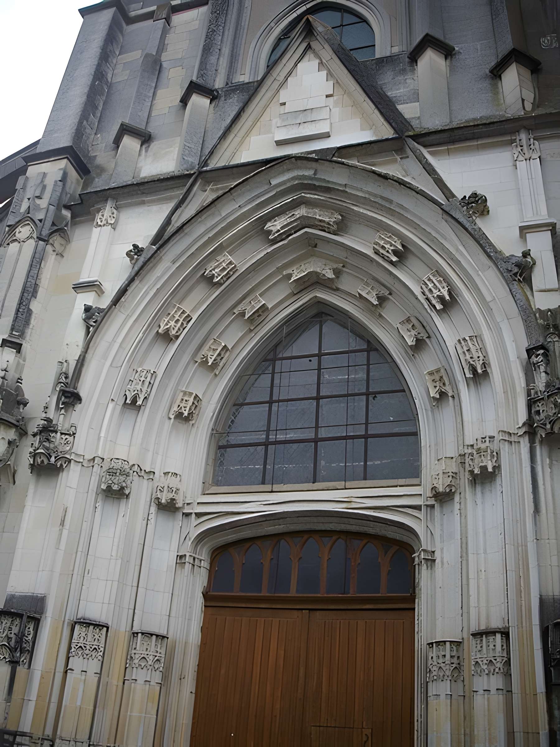 Église Saint-Saturnin de Blois