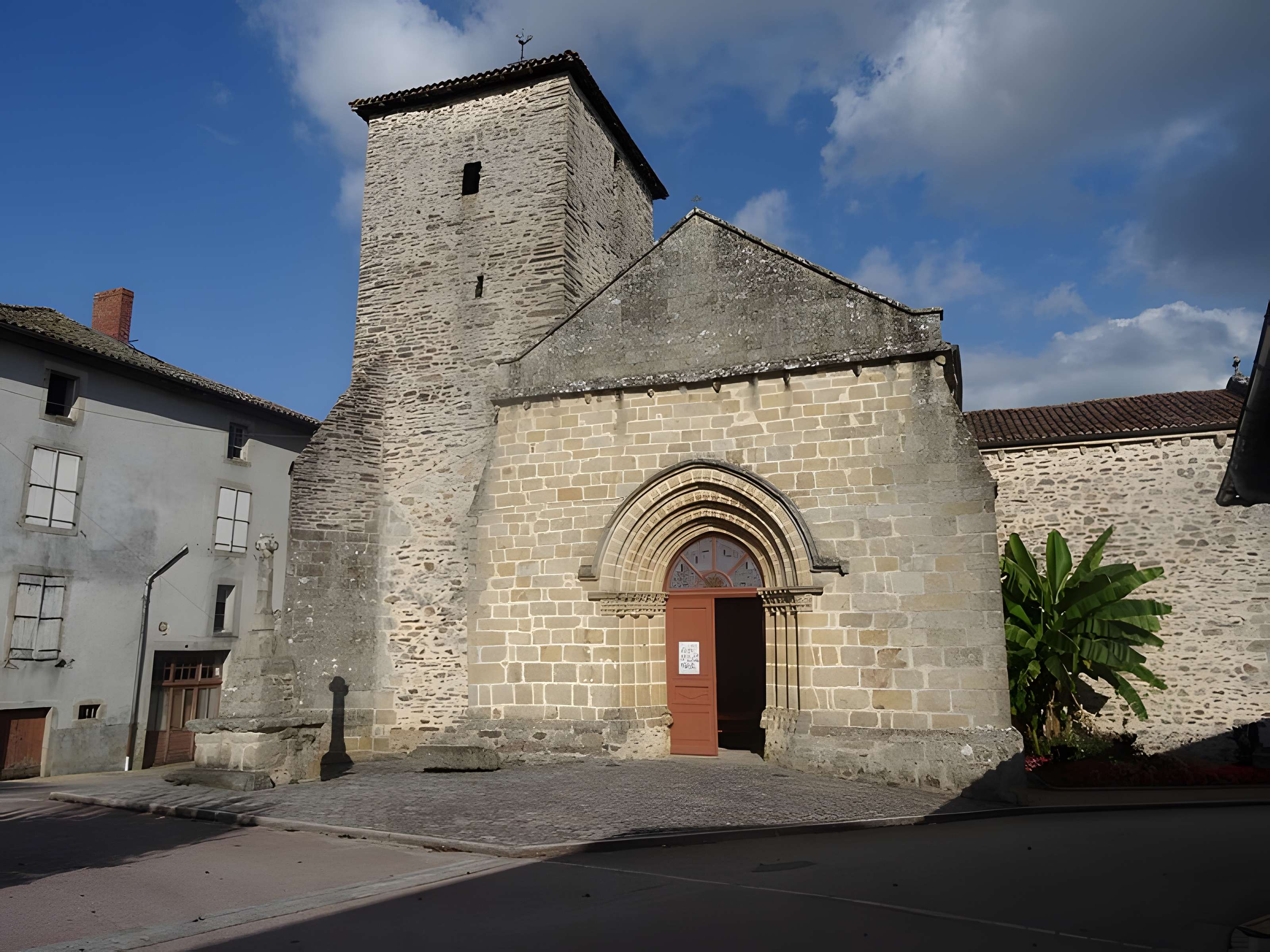 Église Saint-Saturnin de Chaillac-sur-Vienne