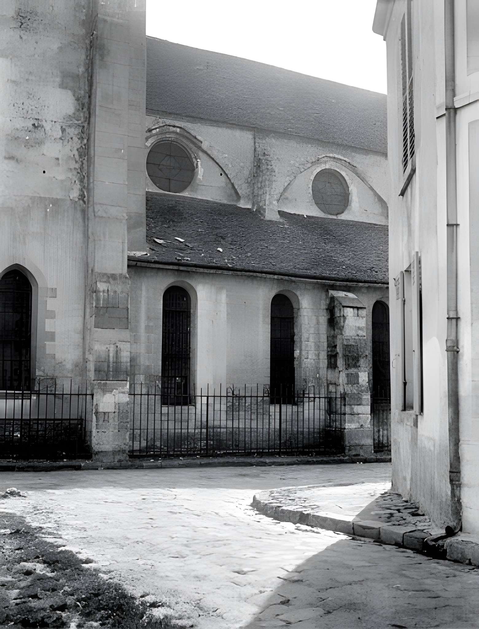 Église Saint-Saturnin de Champigny-sur-Marne