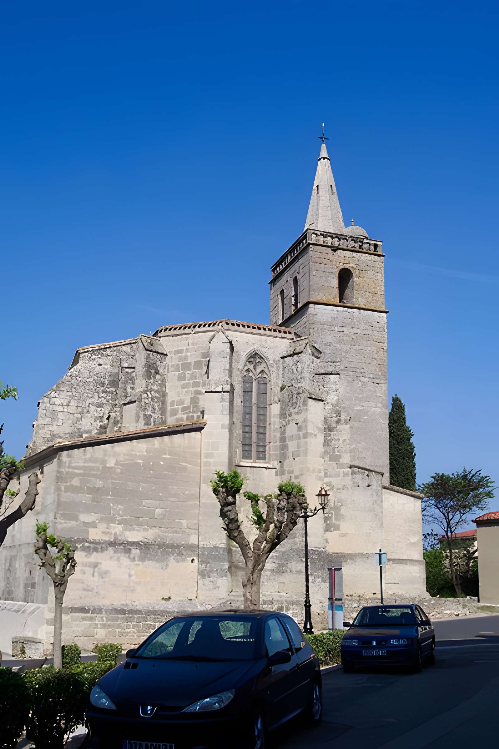 Église Saint-Saturnin de Nissan-lez-Enserune