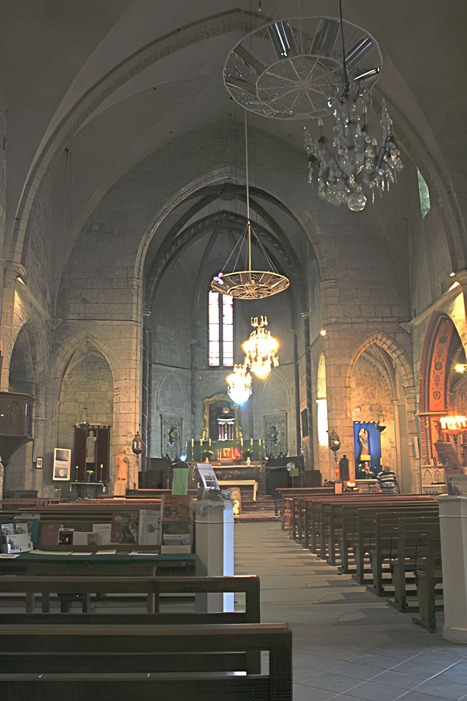 Église Saint-Saturnin de Nissan-lez-Enserune