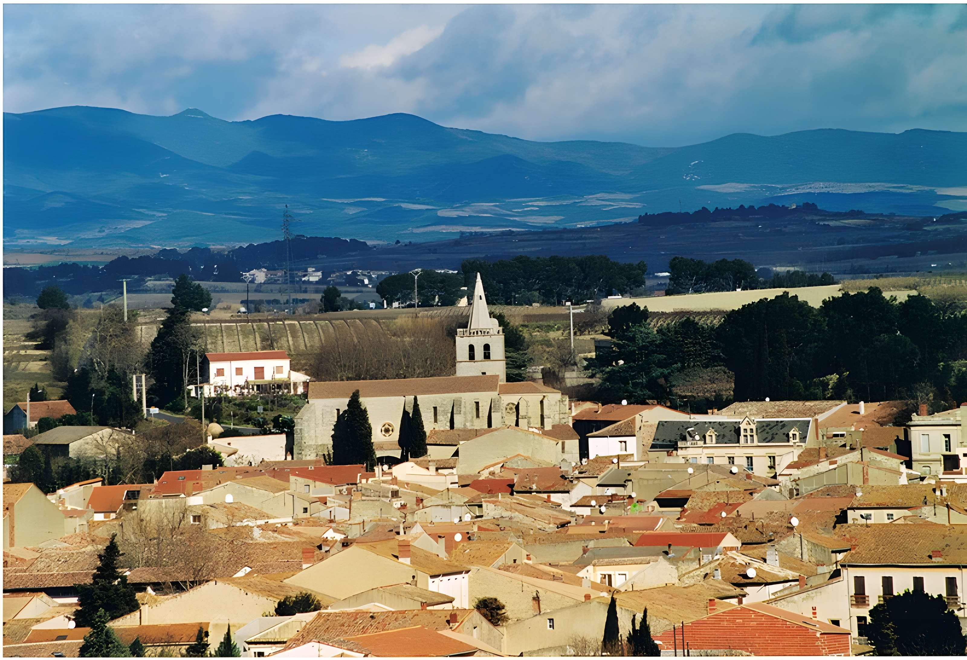 Église Saint-Saturnin de Nissan-lez-Enserune
