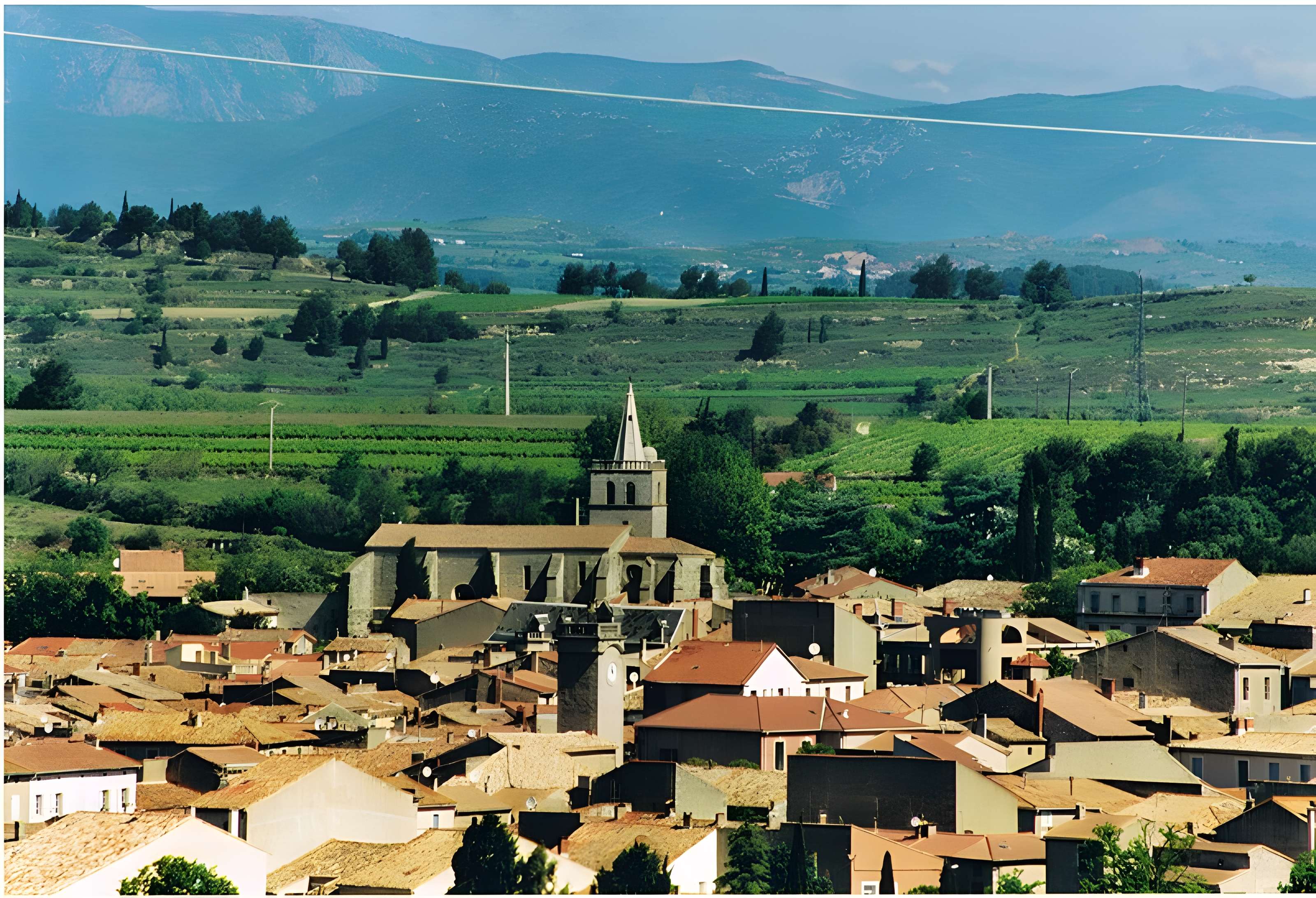 Église Saint-Saturnin de Nissan-lez-Enserune
