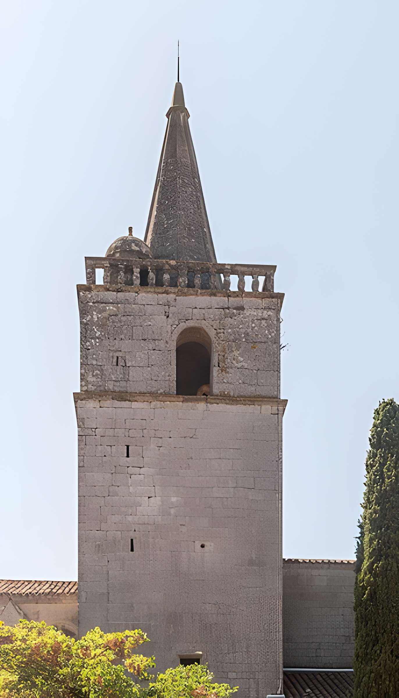 Église Saint-Saturnin de Nissan-lez-Enserune
