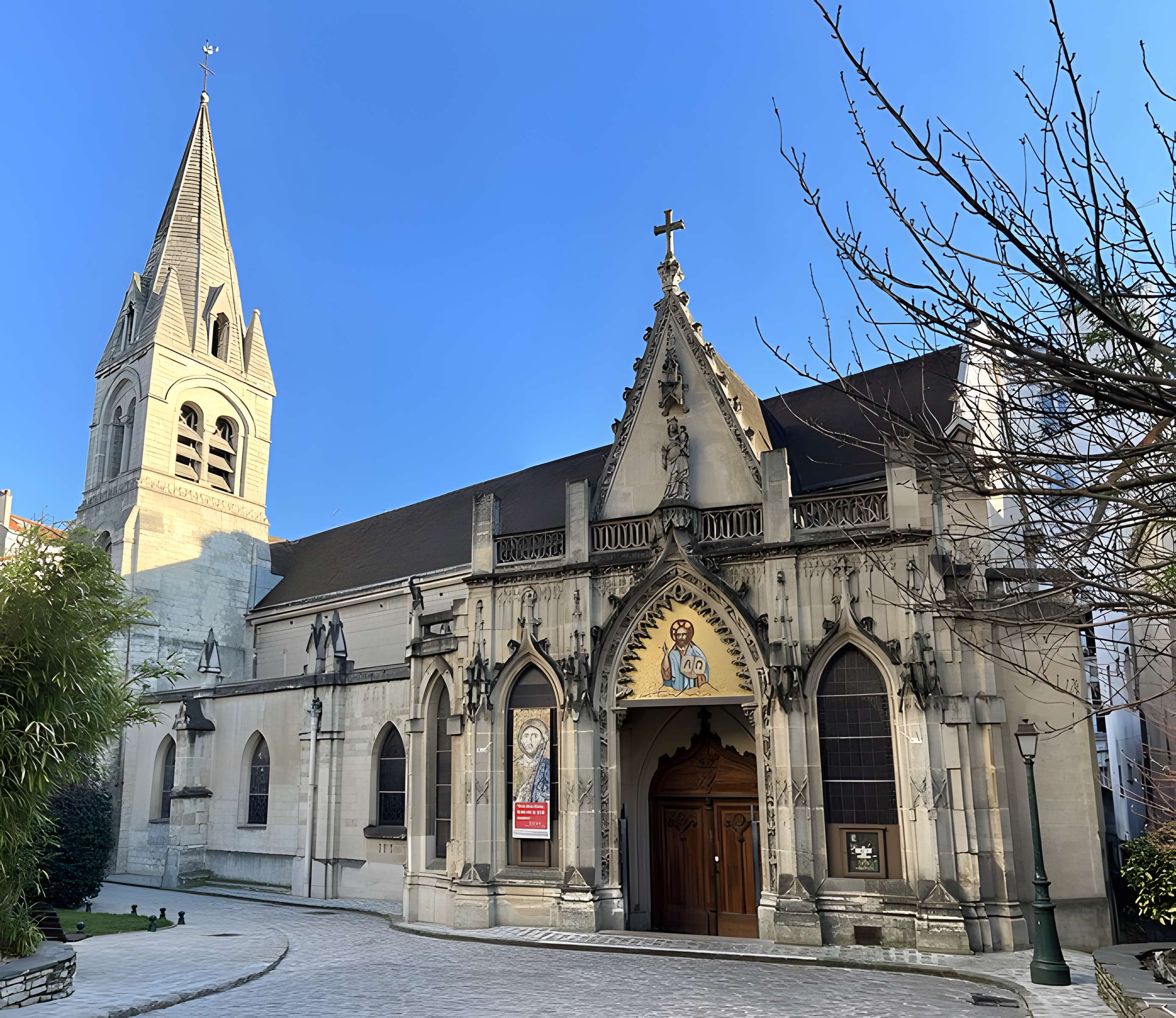 Église Saint-Saturnin de Nogent-sur-Marne