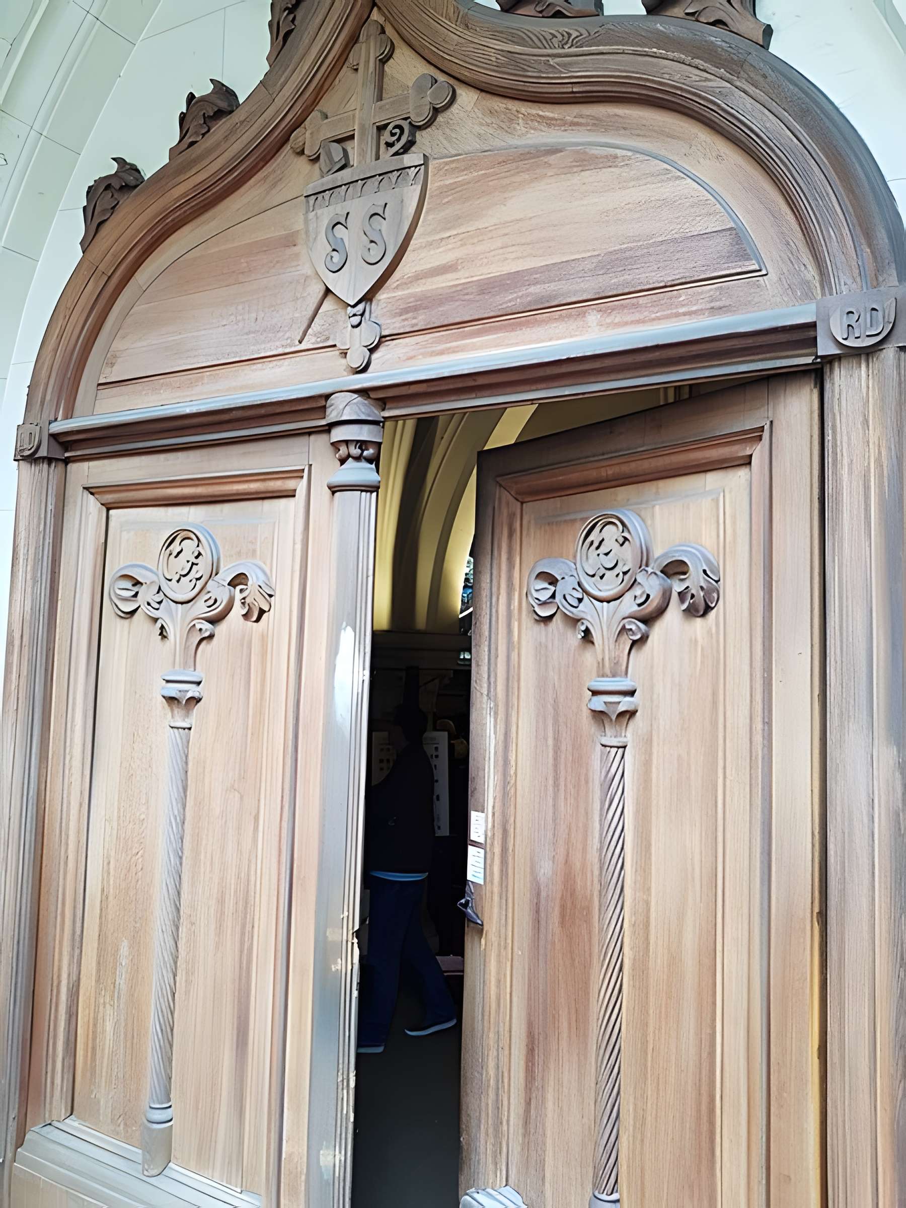 Église Saint-Saturnin de Nogent-sur-Marne